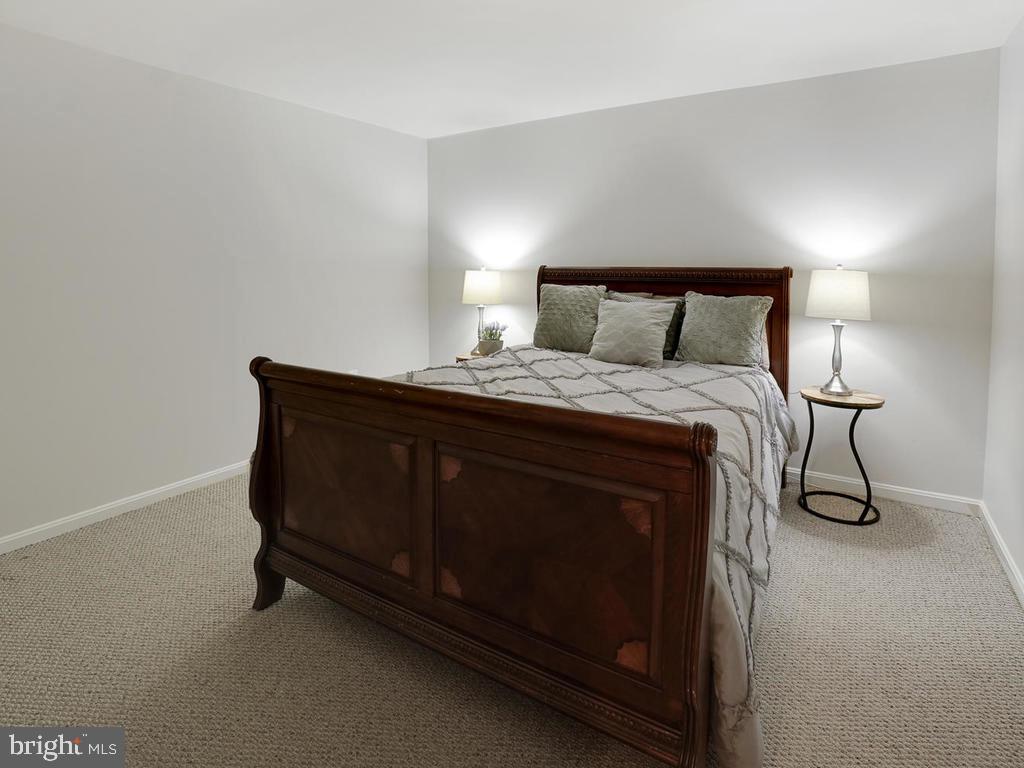 VILLAGES OF URBANA - Residential