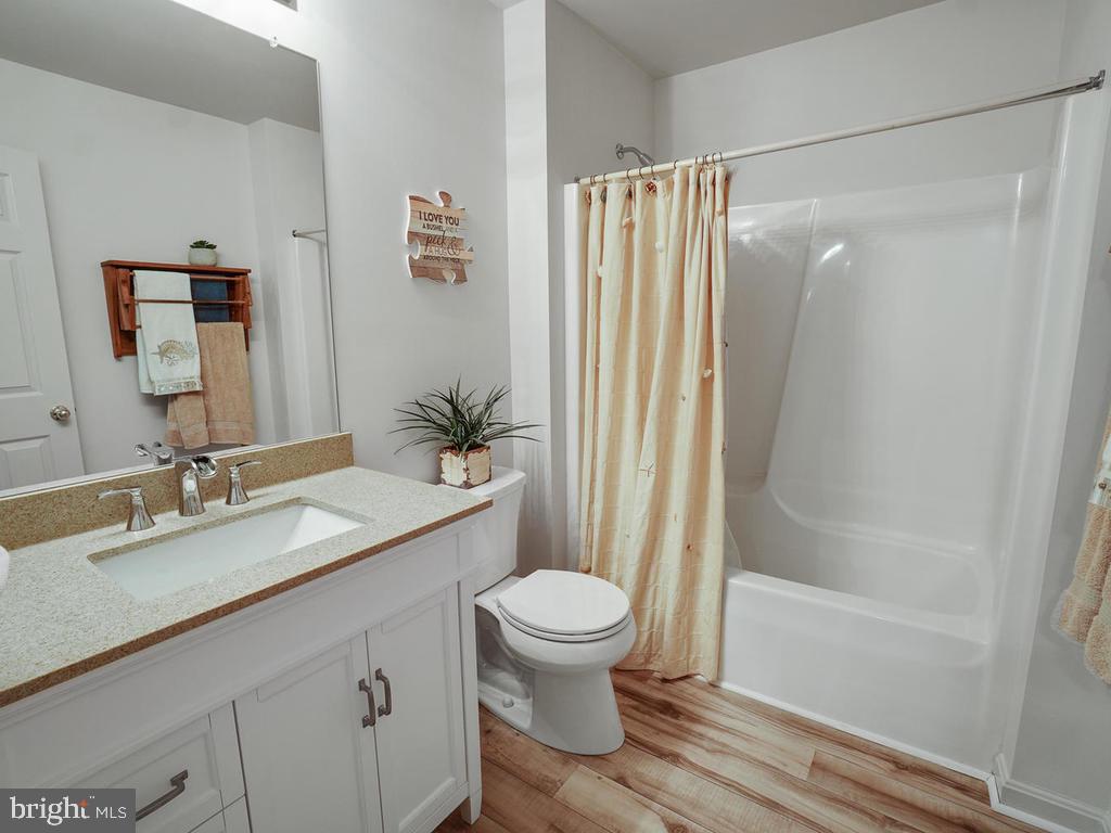 VILLAGES OF URBANA - Residential