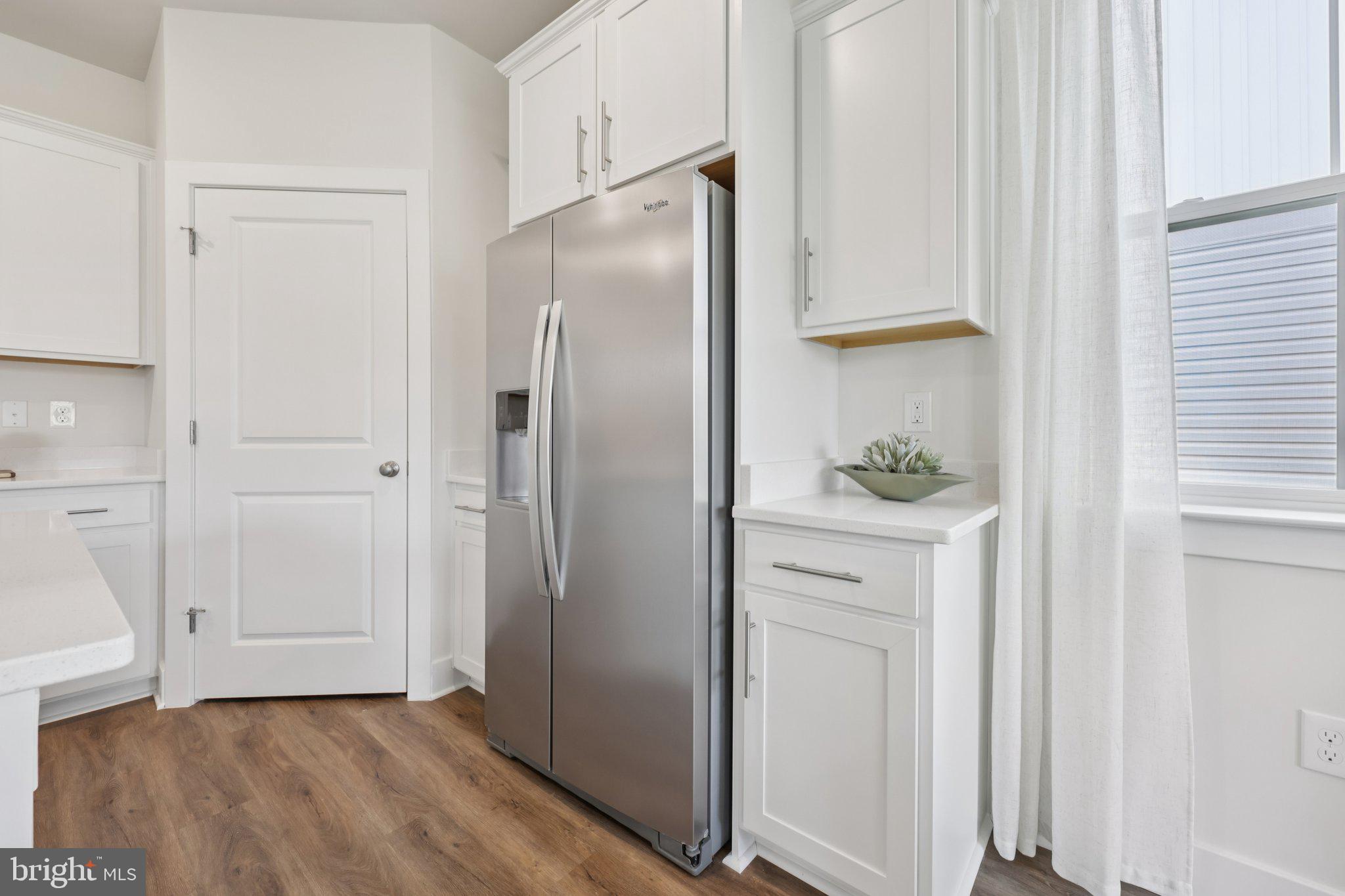 WILLOW RUN - Residential