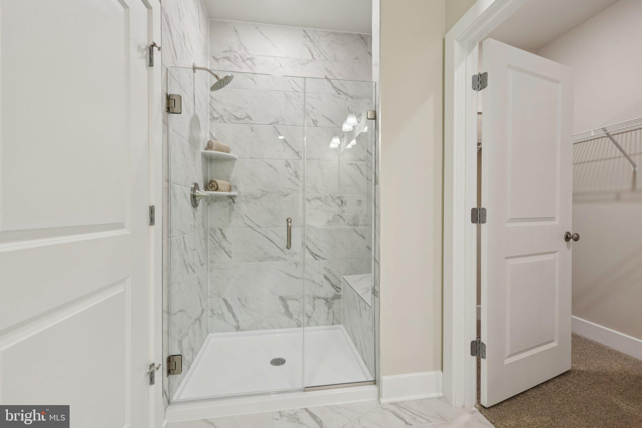 WILLOW RUN - Residential