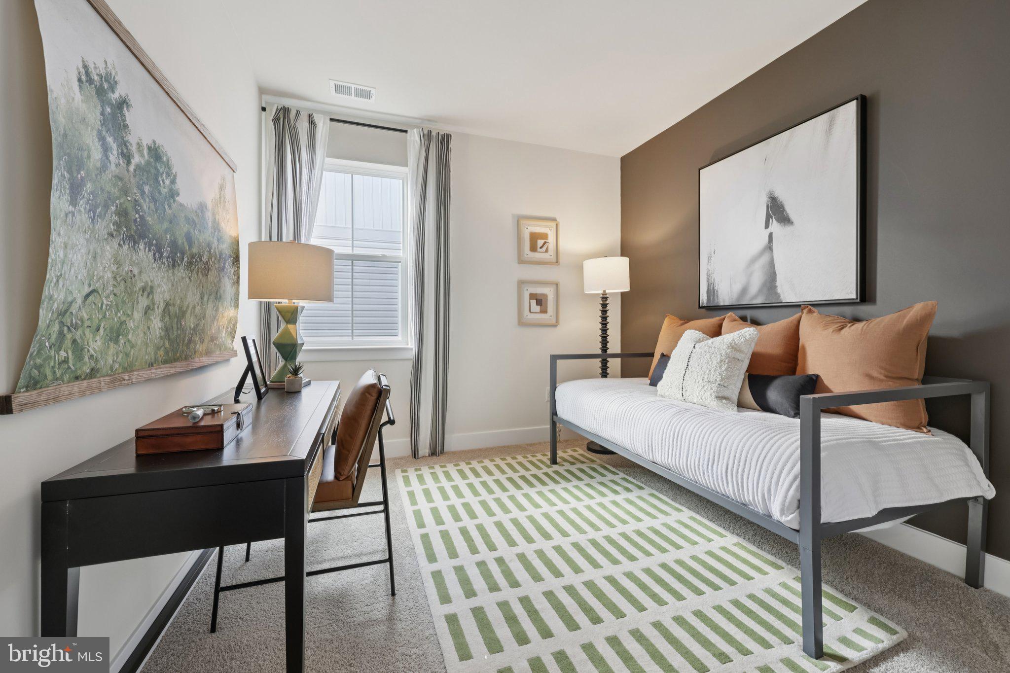 WILLOW RUN - Residential