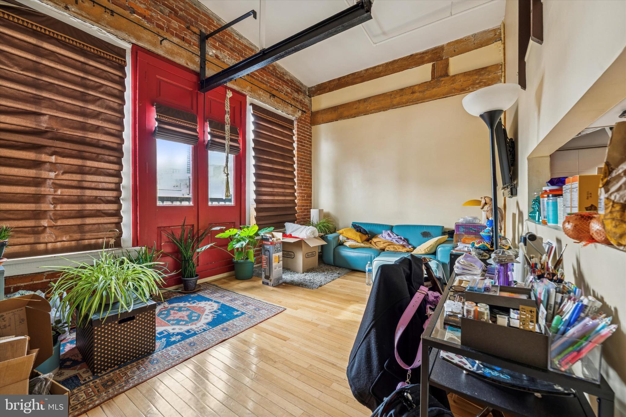 CHINATOWN - Residential