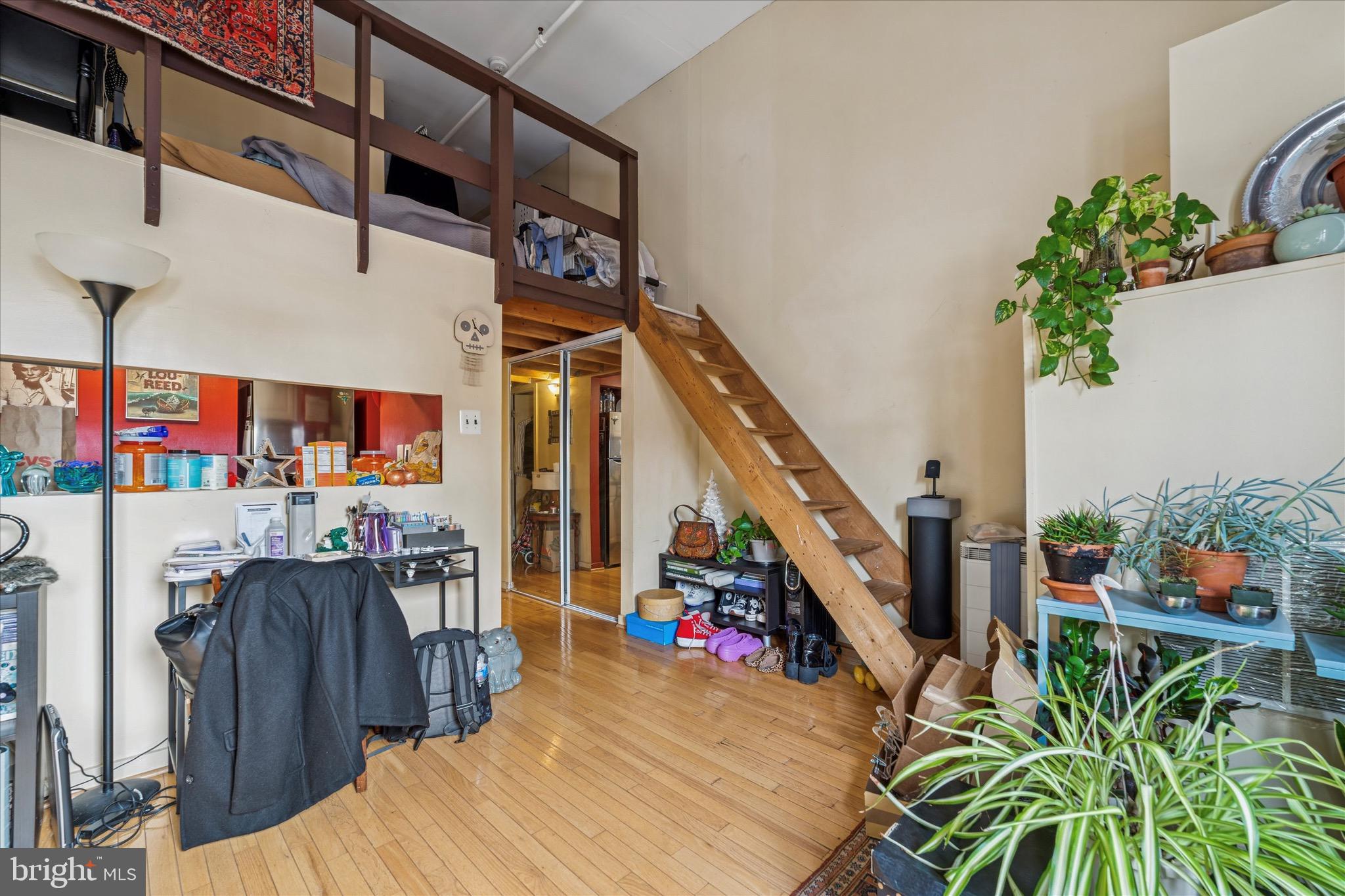 CHINATOWN - Residential