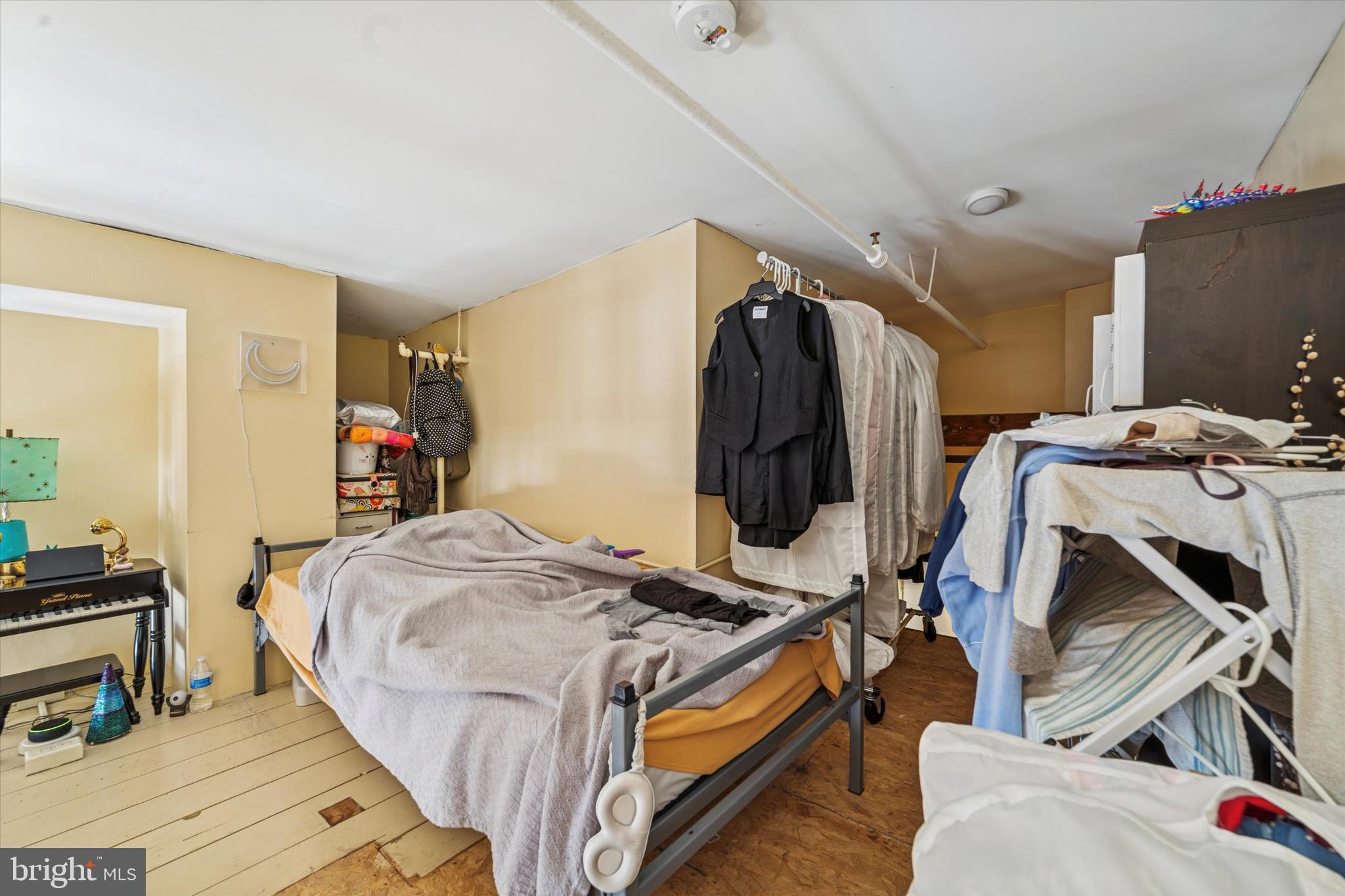 CHINATOWN - Residential