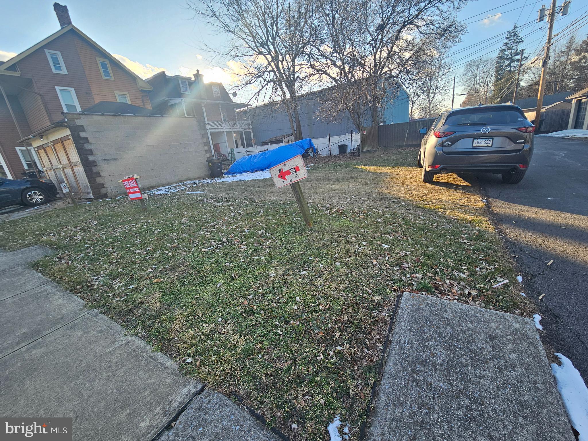 PAXTANG BOROUGH - Land