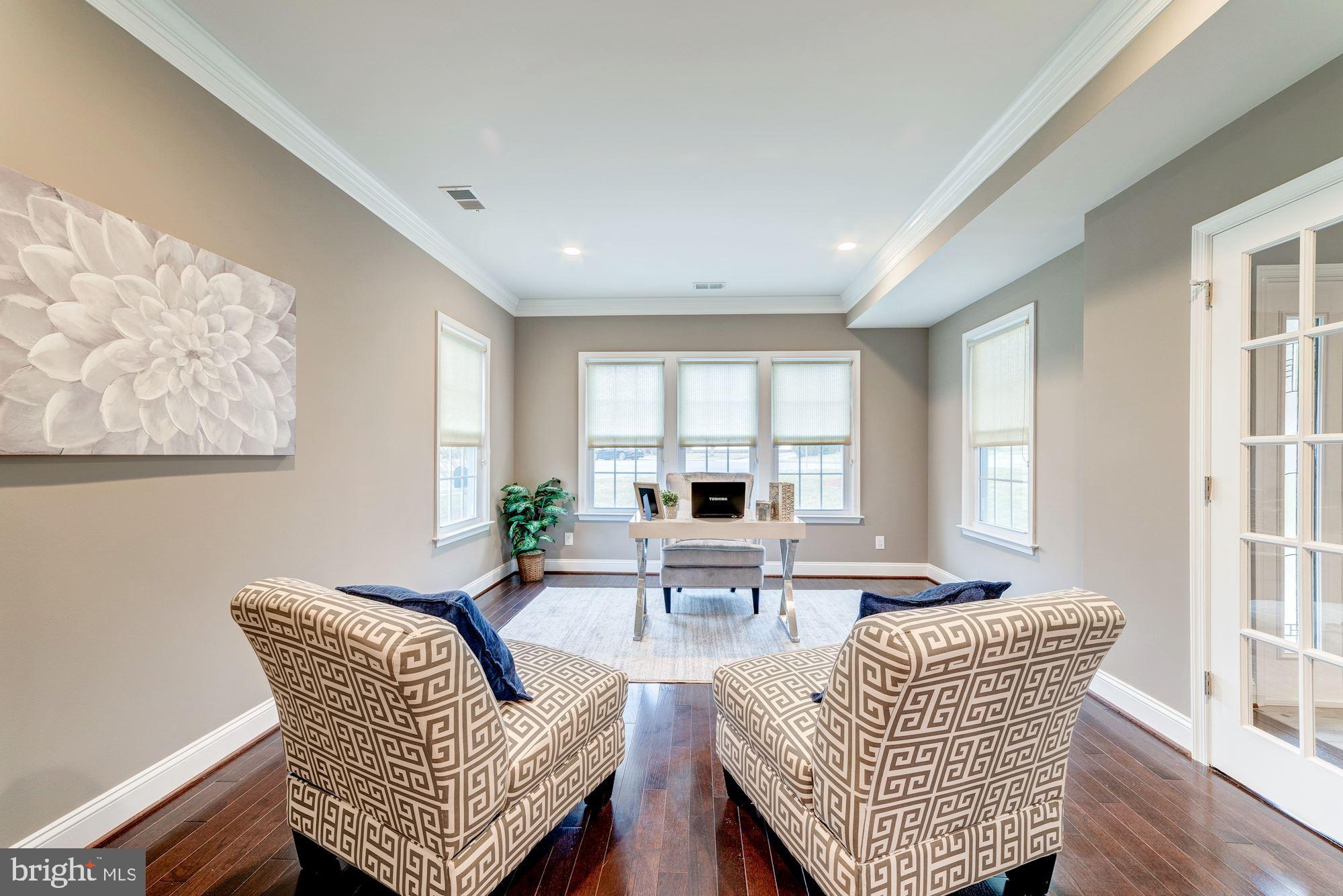 ANNALEE HEIGHTS - Residential