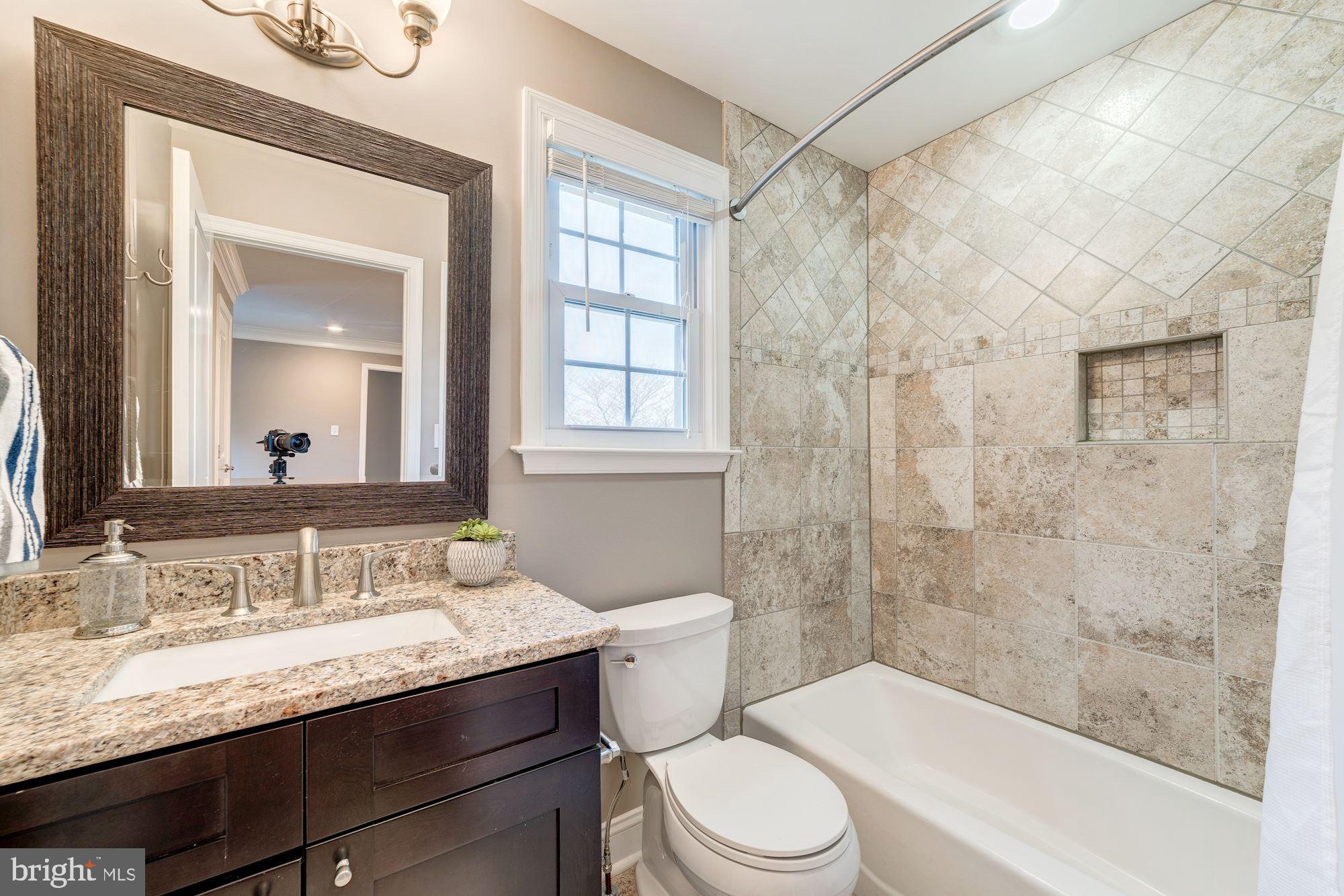 ANNALEE HEIGHTS - Residential