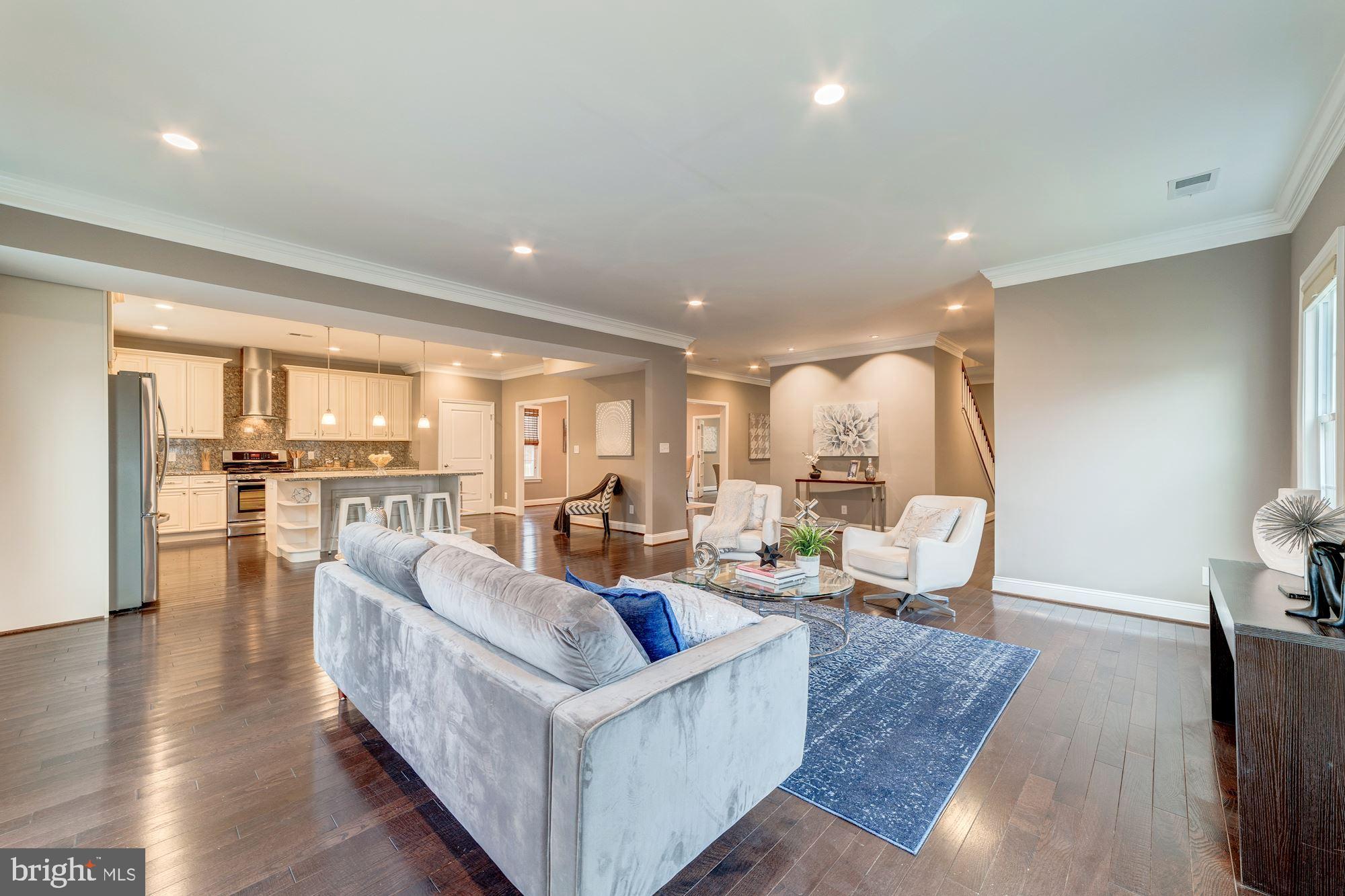 ANNALEE HEIGHTS - Residential