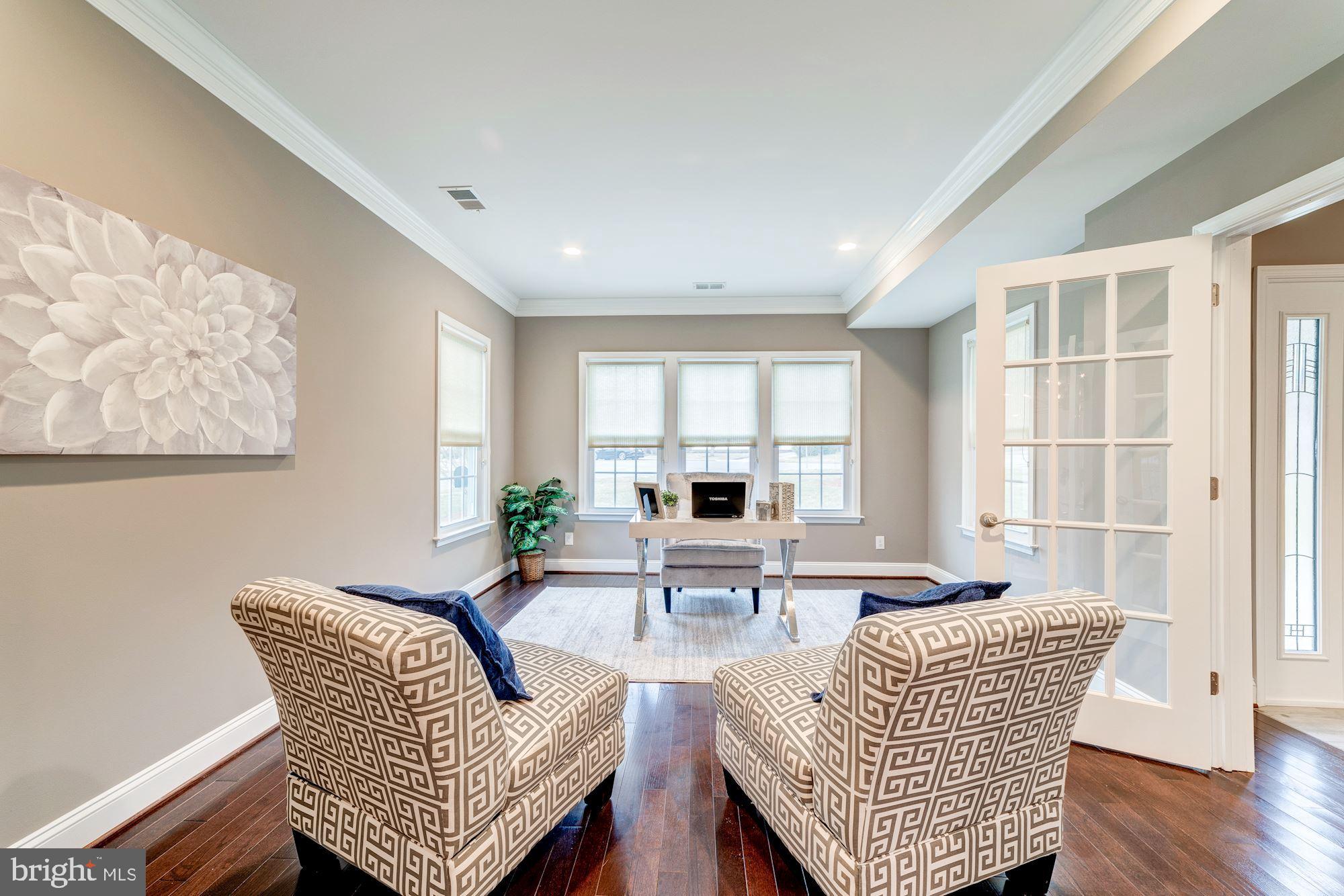 ANNALEE HEIGHTS - Residential