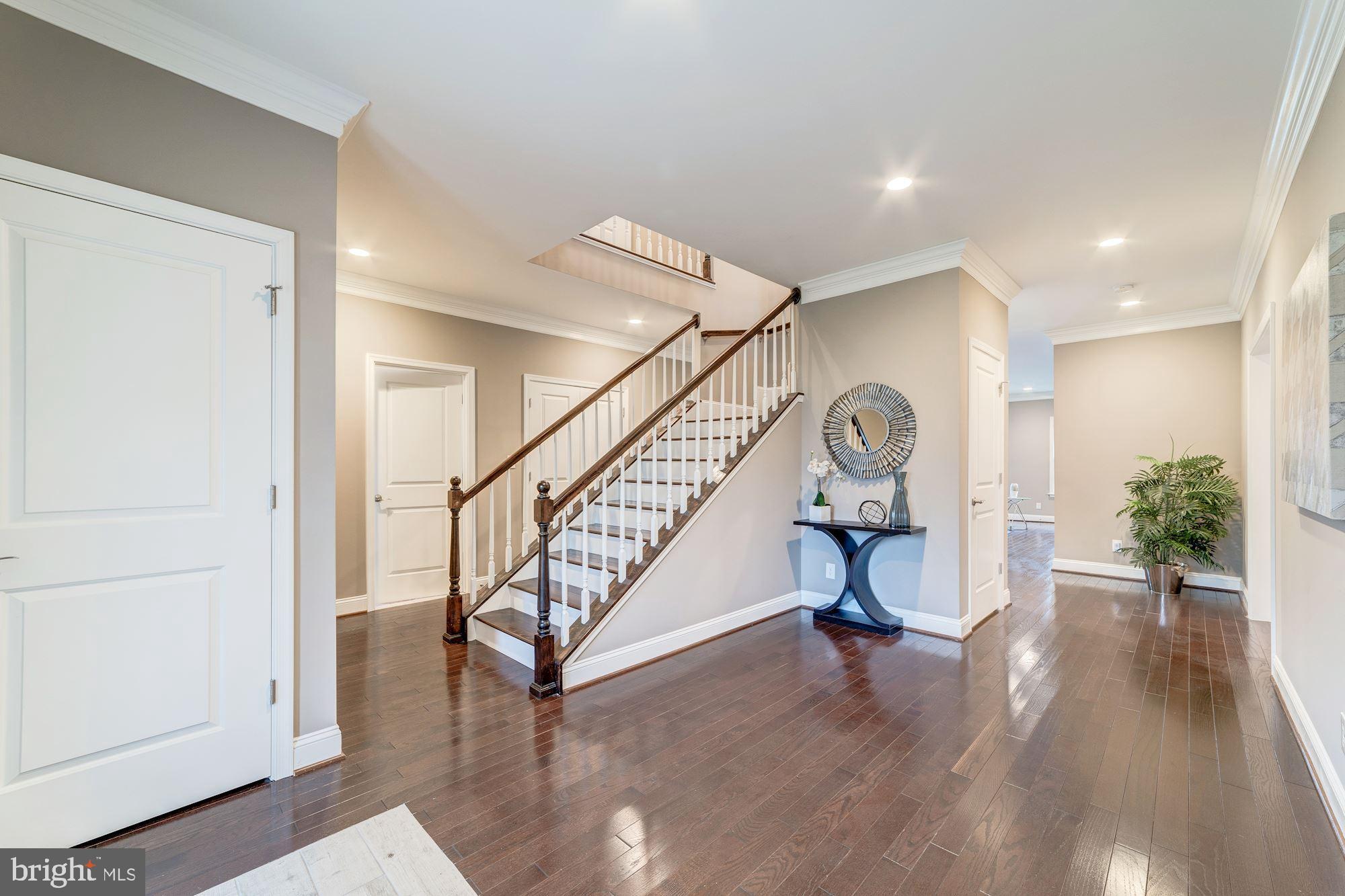 ANNALEE HEIGHTS - Residential