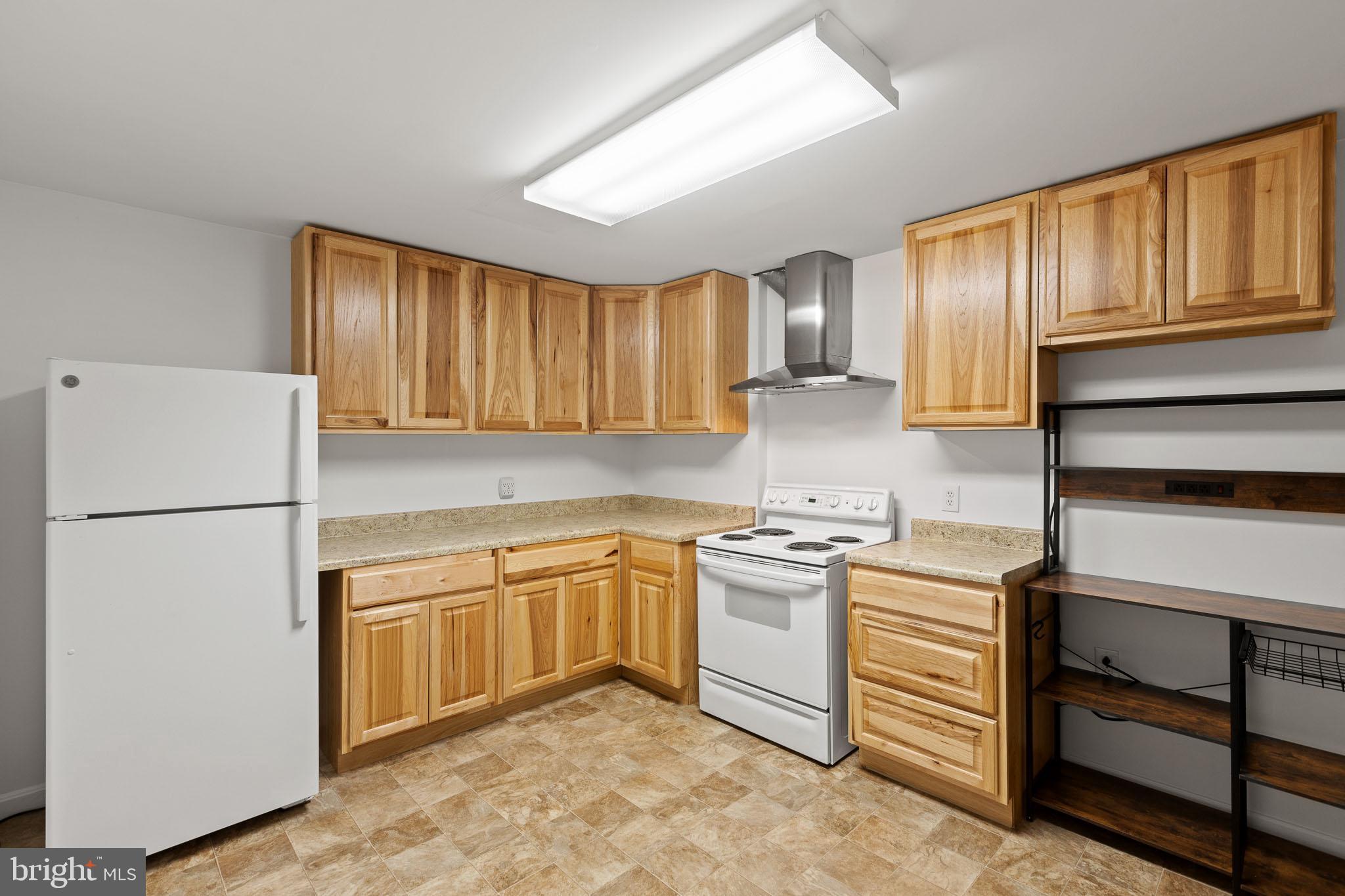 CHAPLINE PLACE - Residential