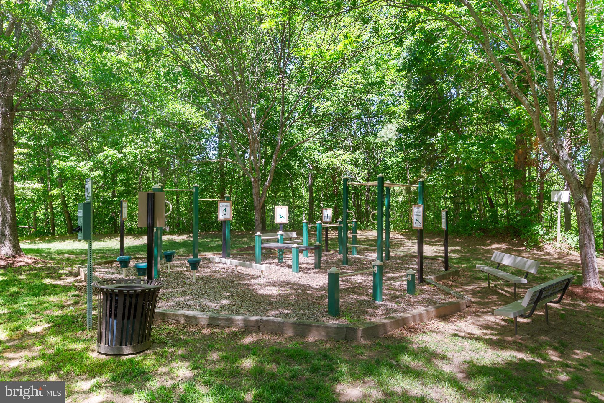 CHAPLINE PLACE - Residential