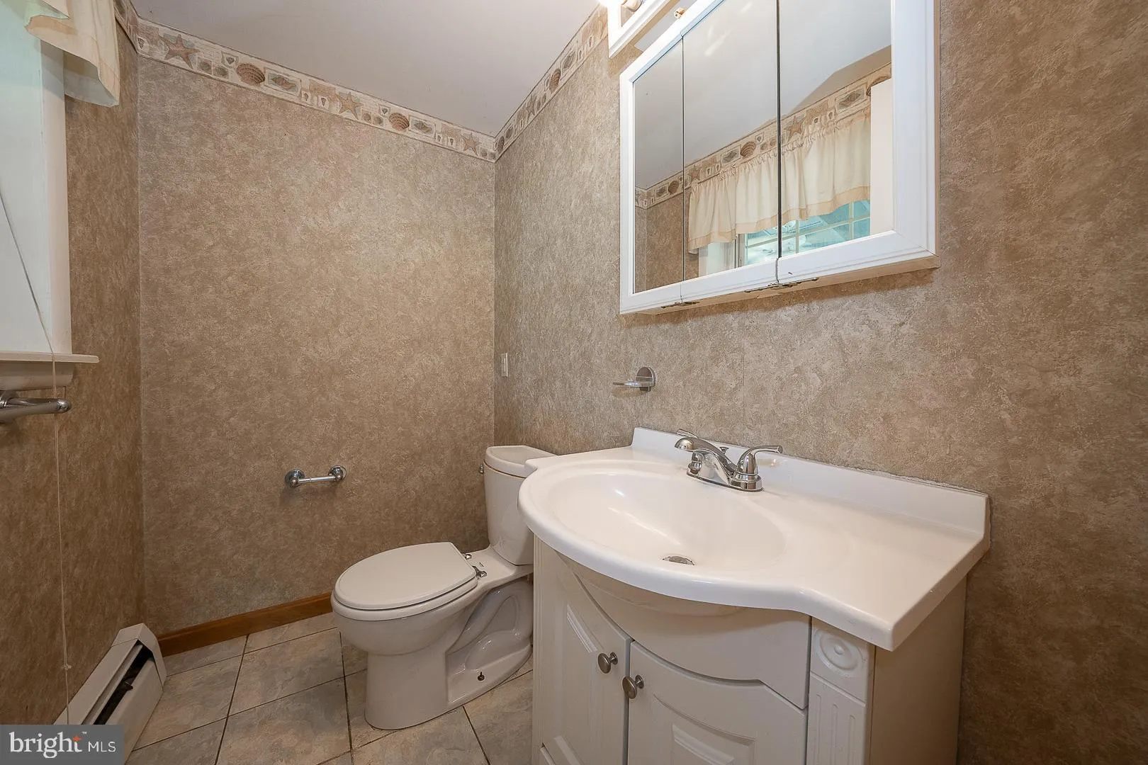 Phoenixville, Pennsylvania 19460, United States, 3 Bedrooms Bedrooms, ,2 BathroomsBathrooms,Residential,Active,147311