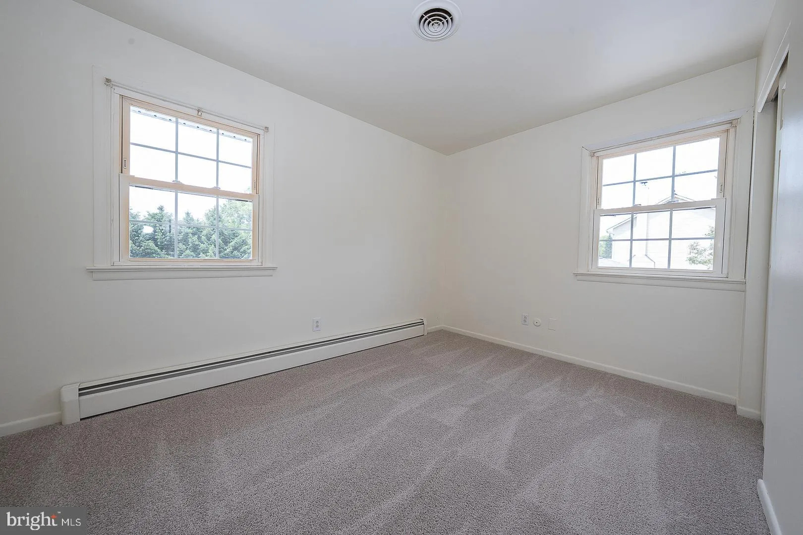 Phoenixville, Pennsylvania 19460, United States, 3 Bedrooms Bedrooms, ,2 BathroomsBathrooms,Residential,Active,147311