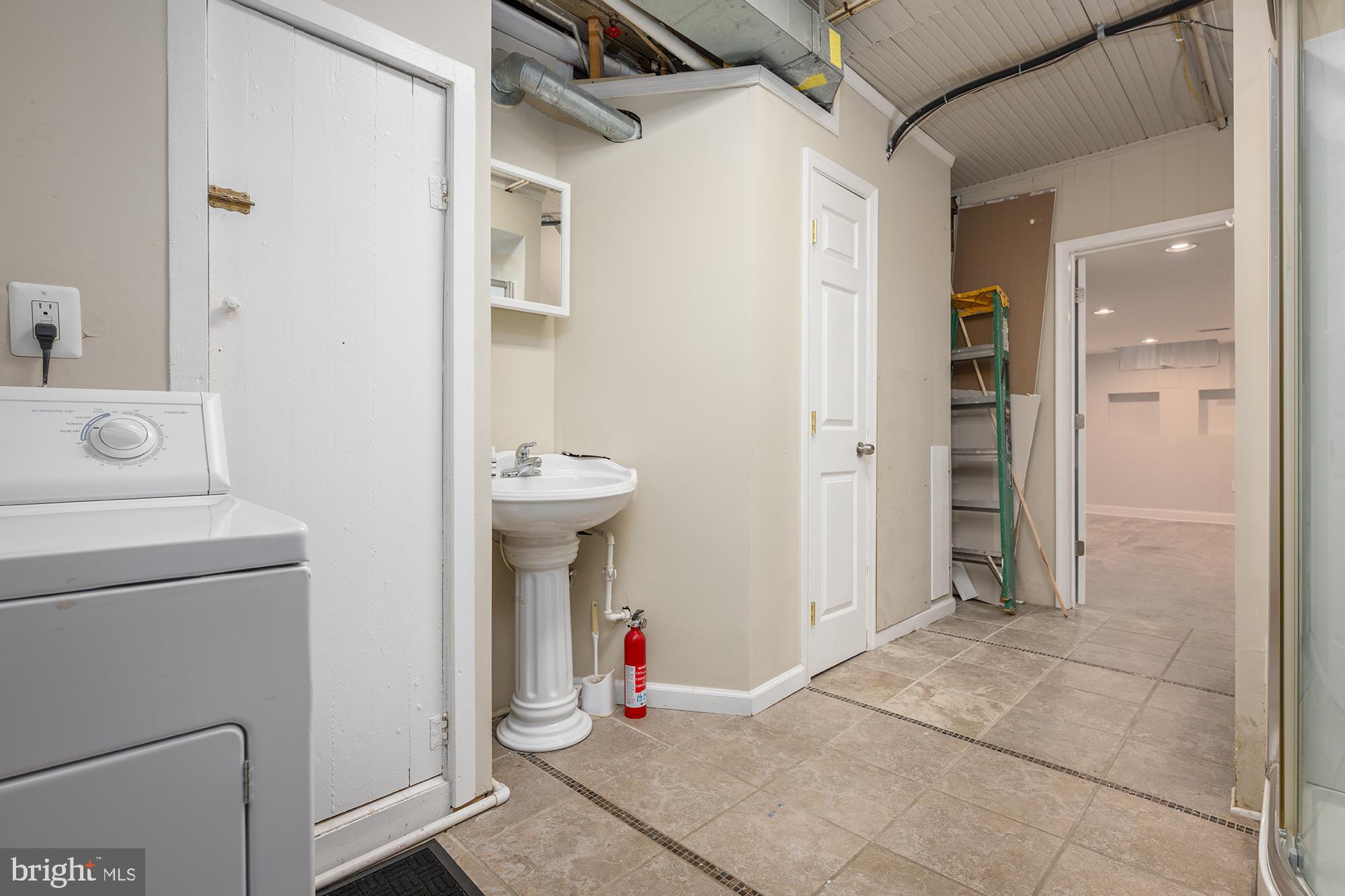 CANTON - Residential Lease