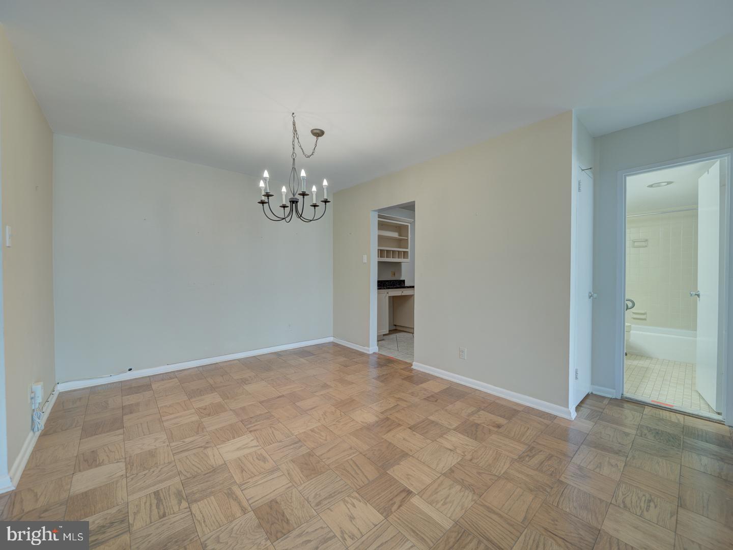 THE KENWOOD - Residential