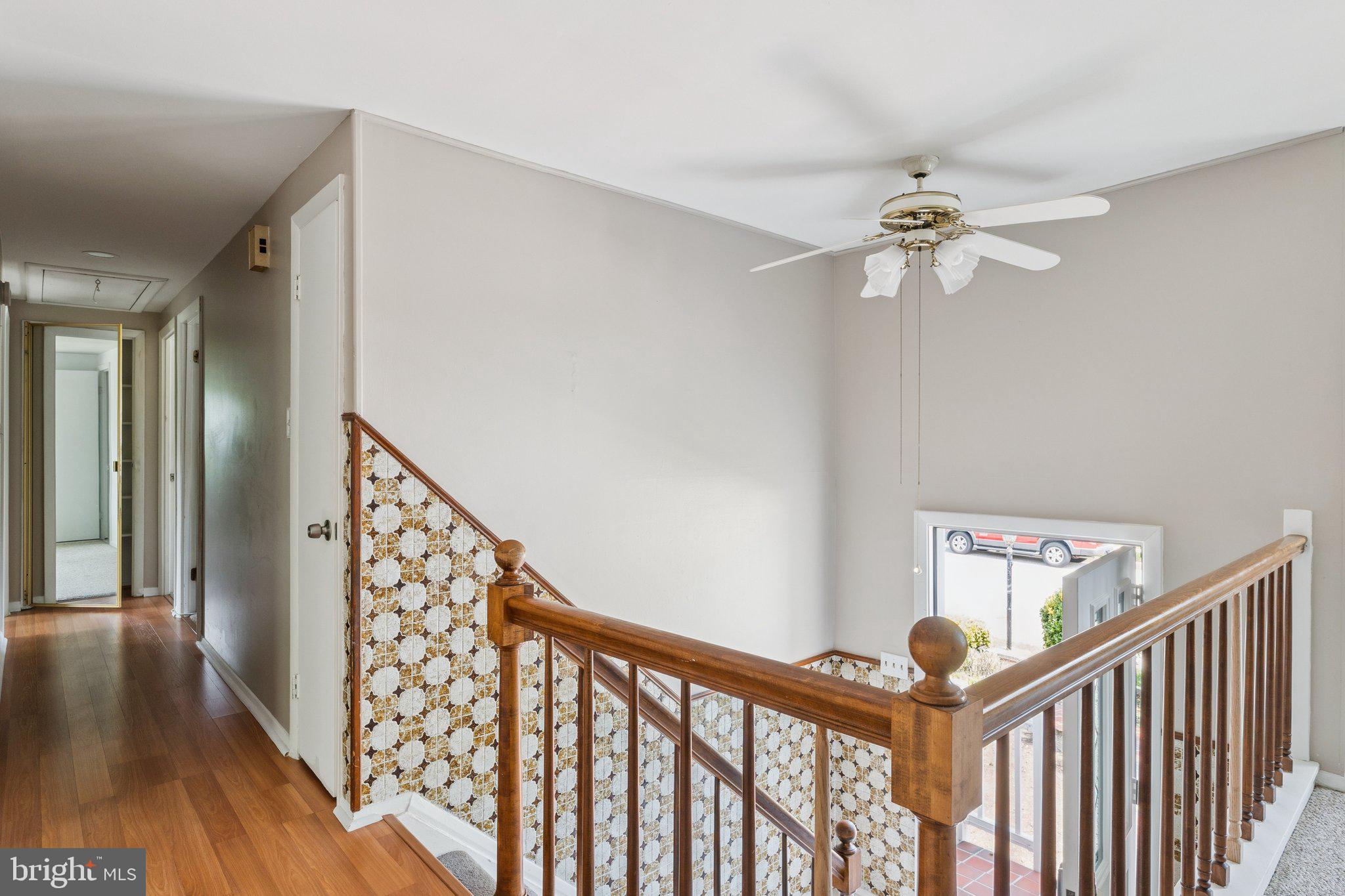 6 LOVELOCK COURT
