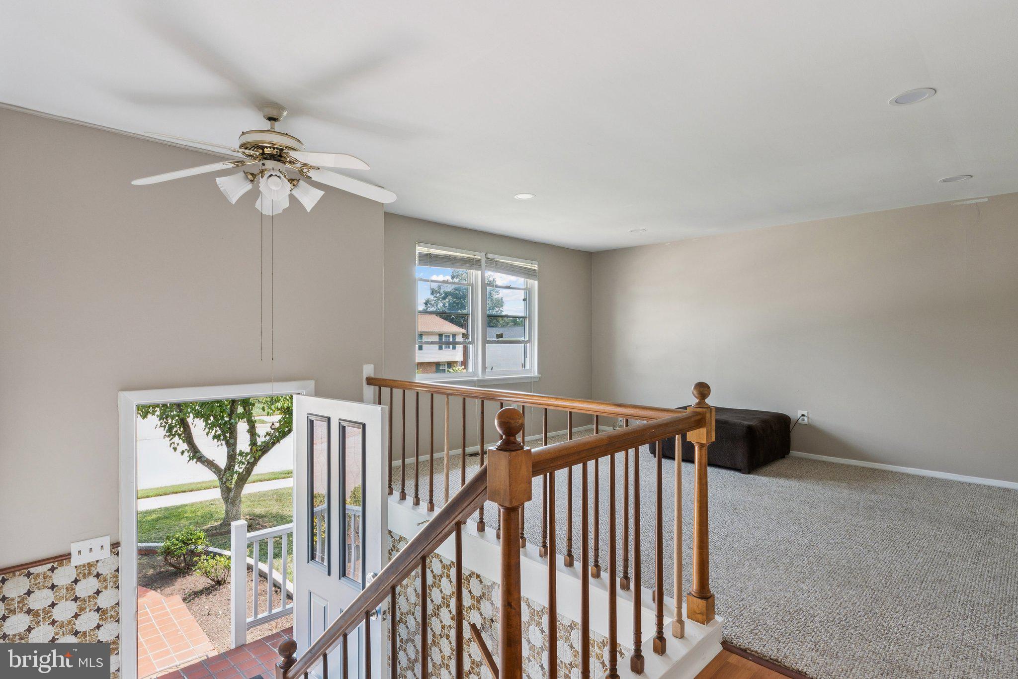 6 LOVELOCK COURT