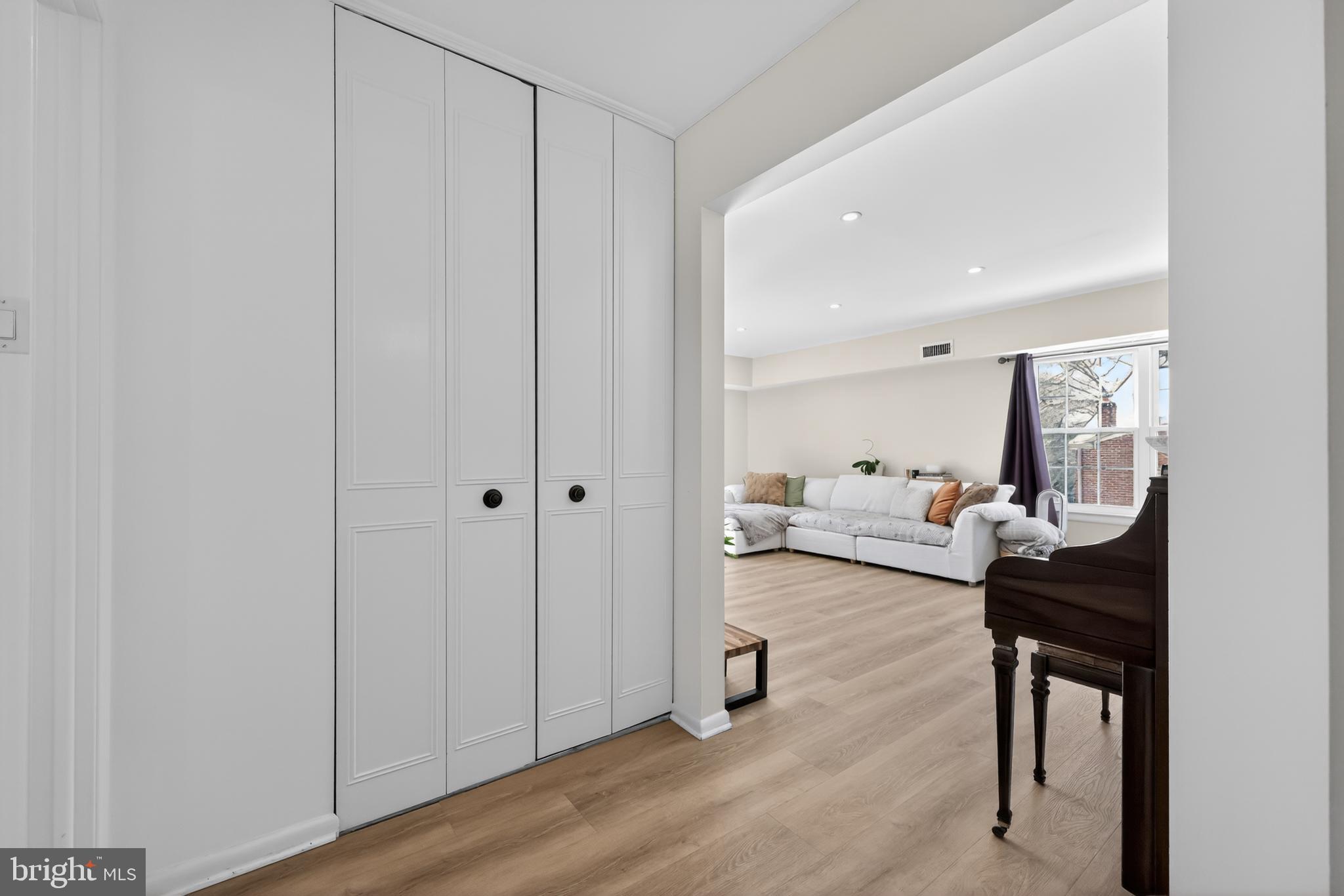 GLENHARDIE CONDOS - Residential