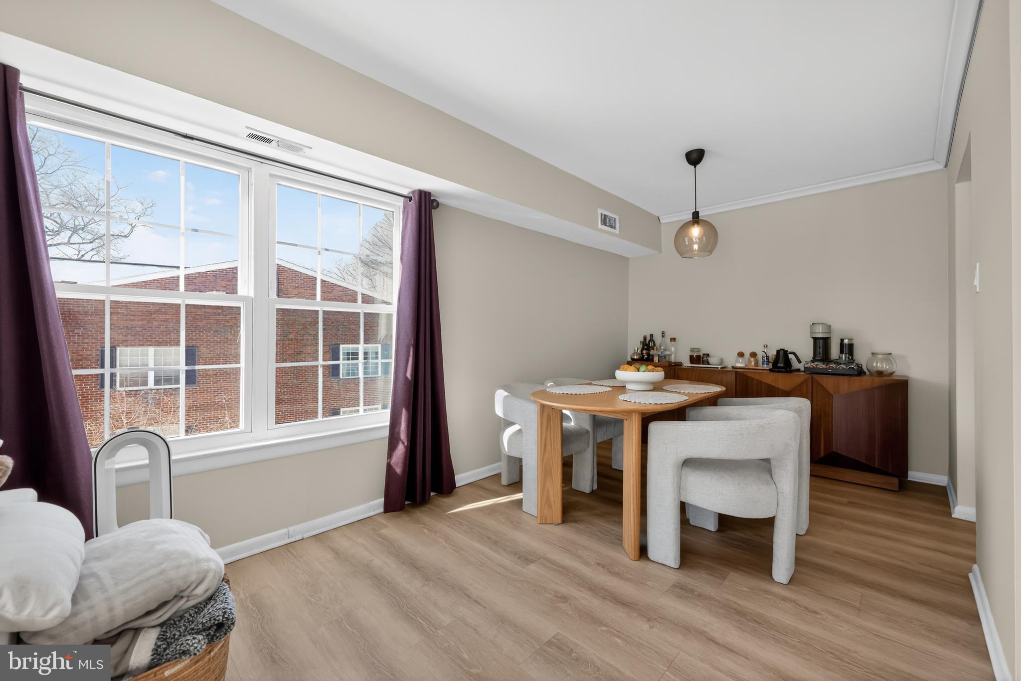 GLENHARDIE CONDOS - Residential