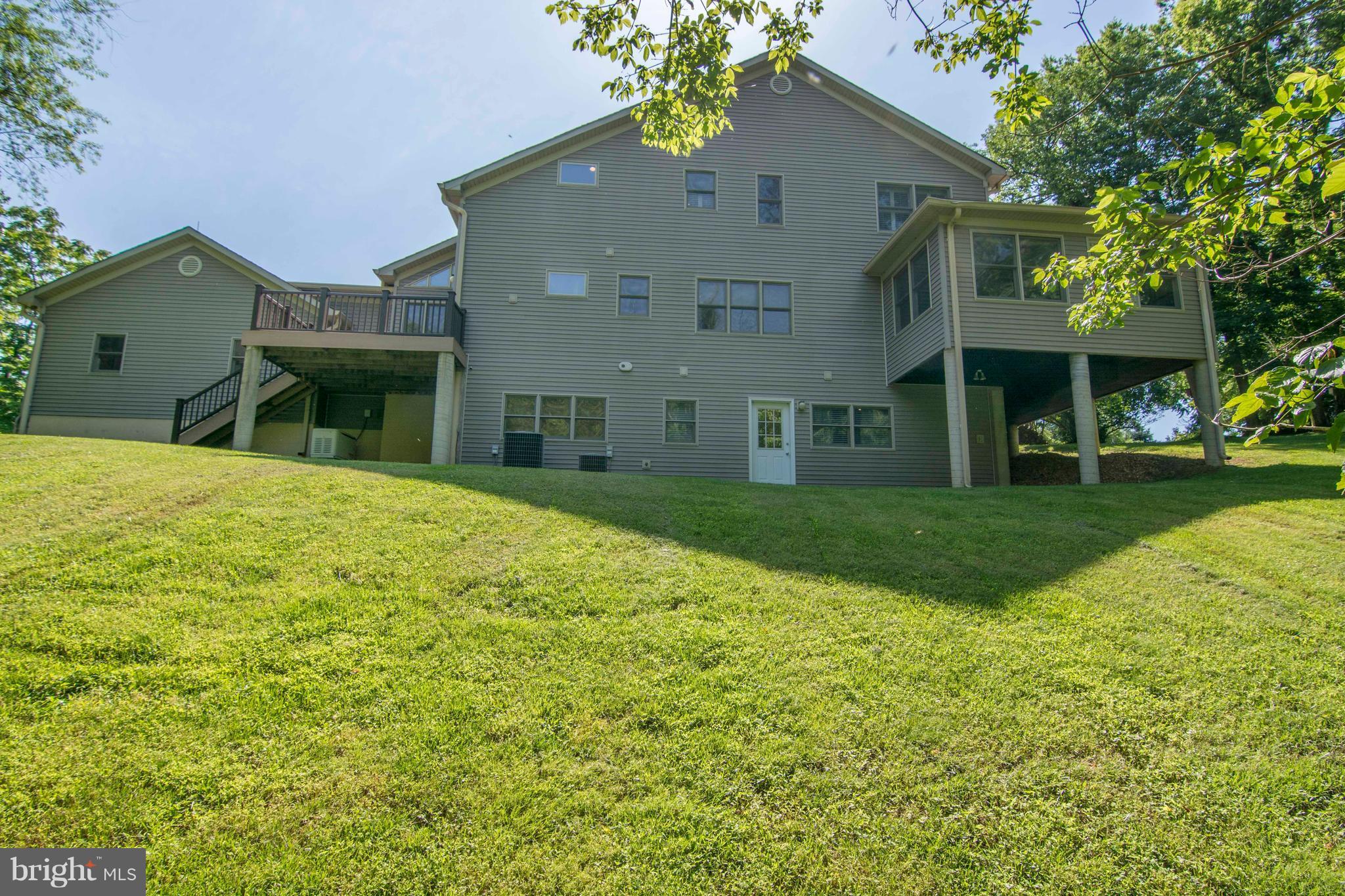 RIVERVIEW ESTATES - Residential