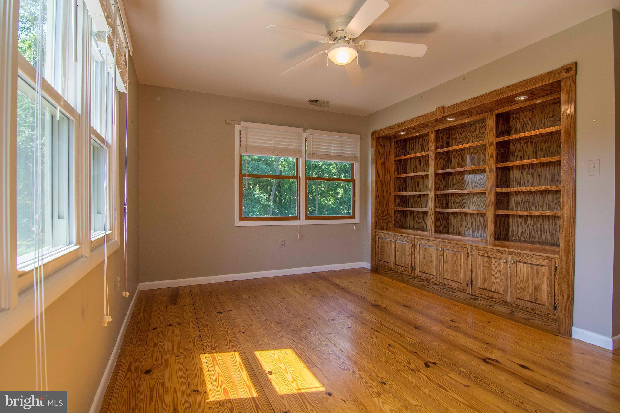 RIVERVIEW ESTATES - Residential