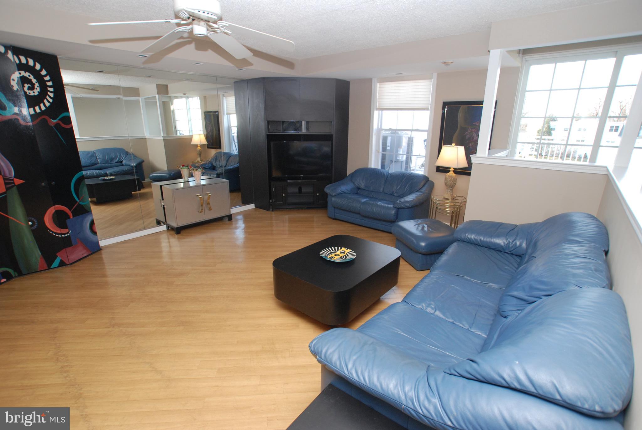 CENTENNIAL STATION - Residential