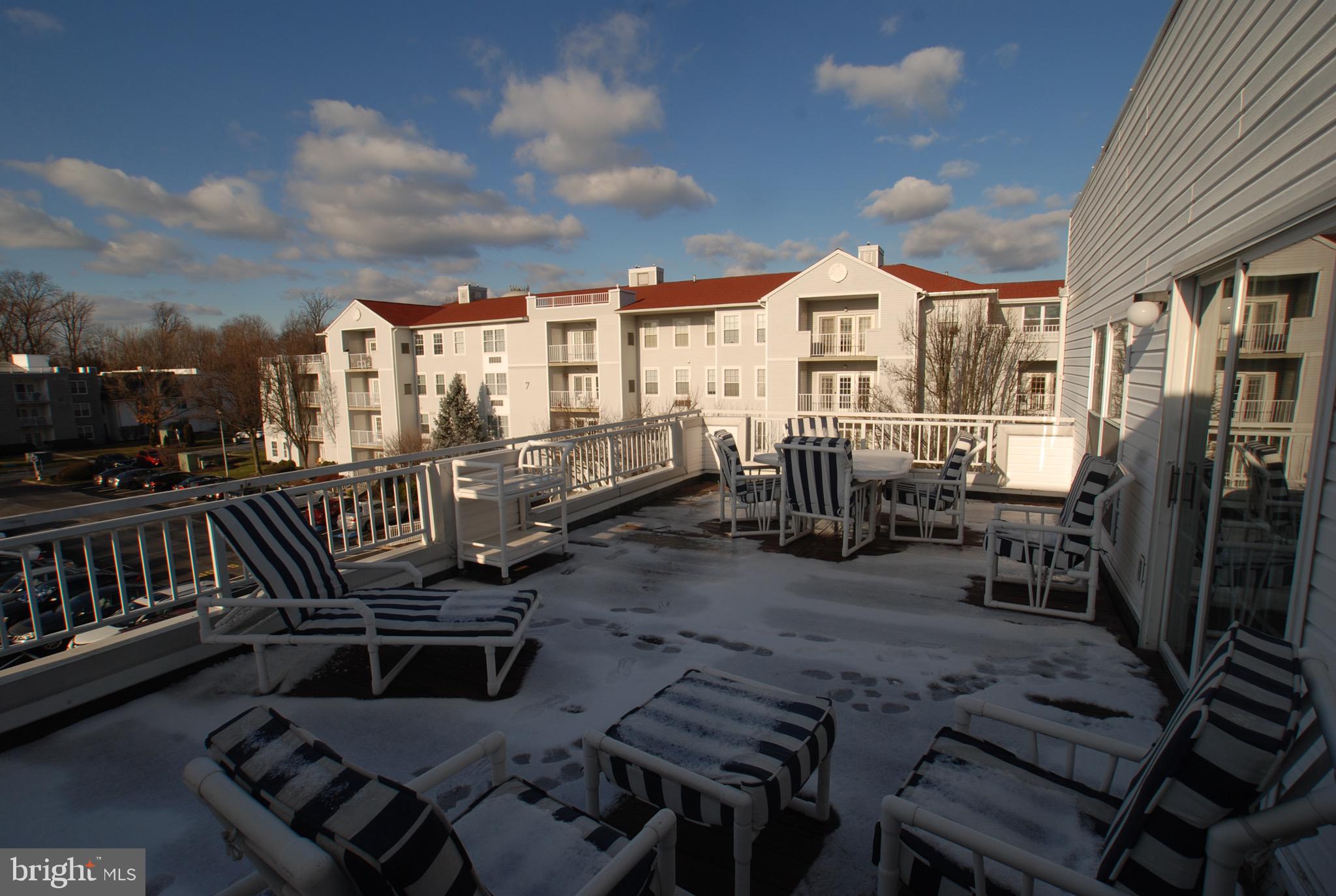 CENTENNIAL STATION - Residential