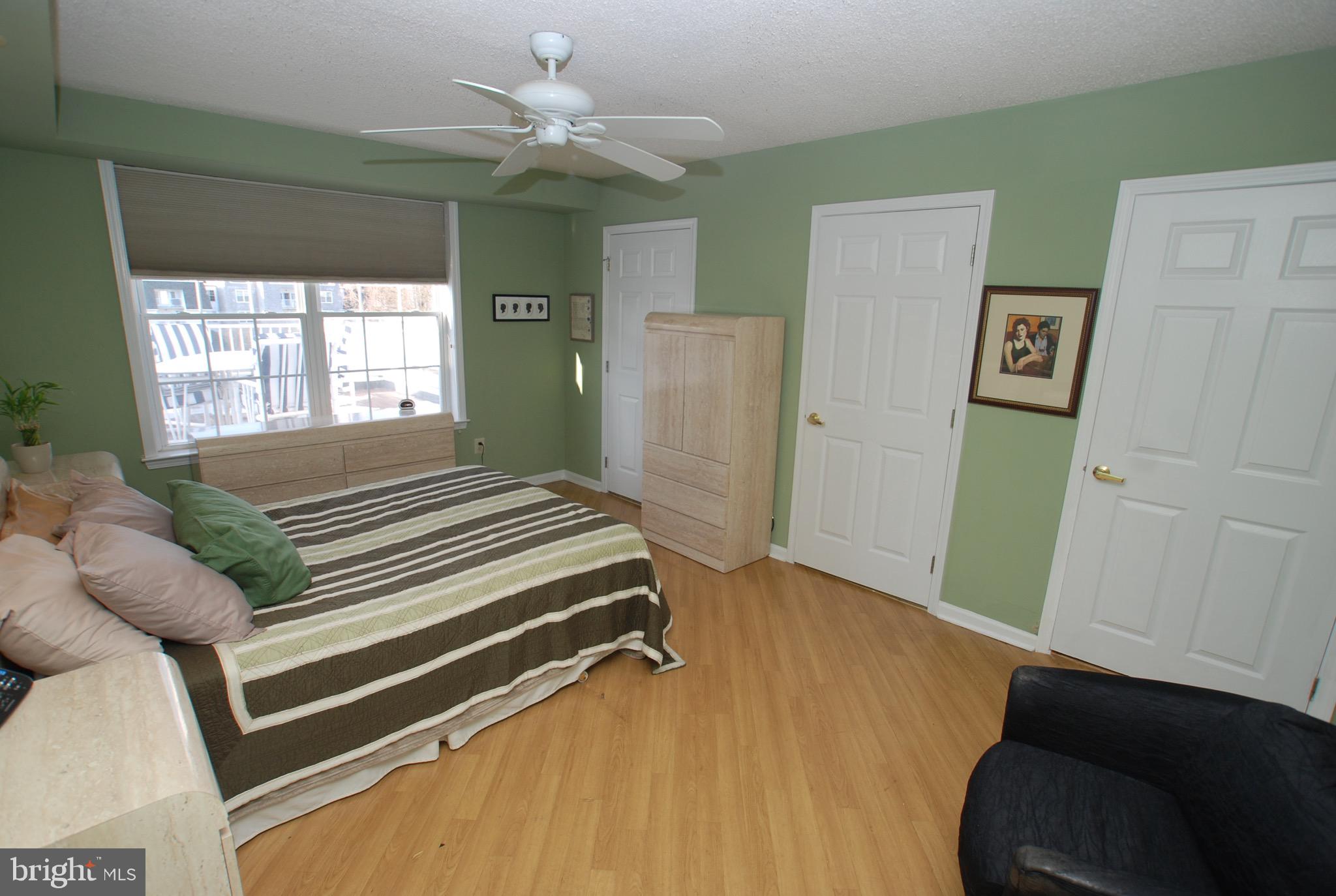 CENTENNIAL STATION - Residential