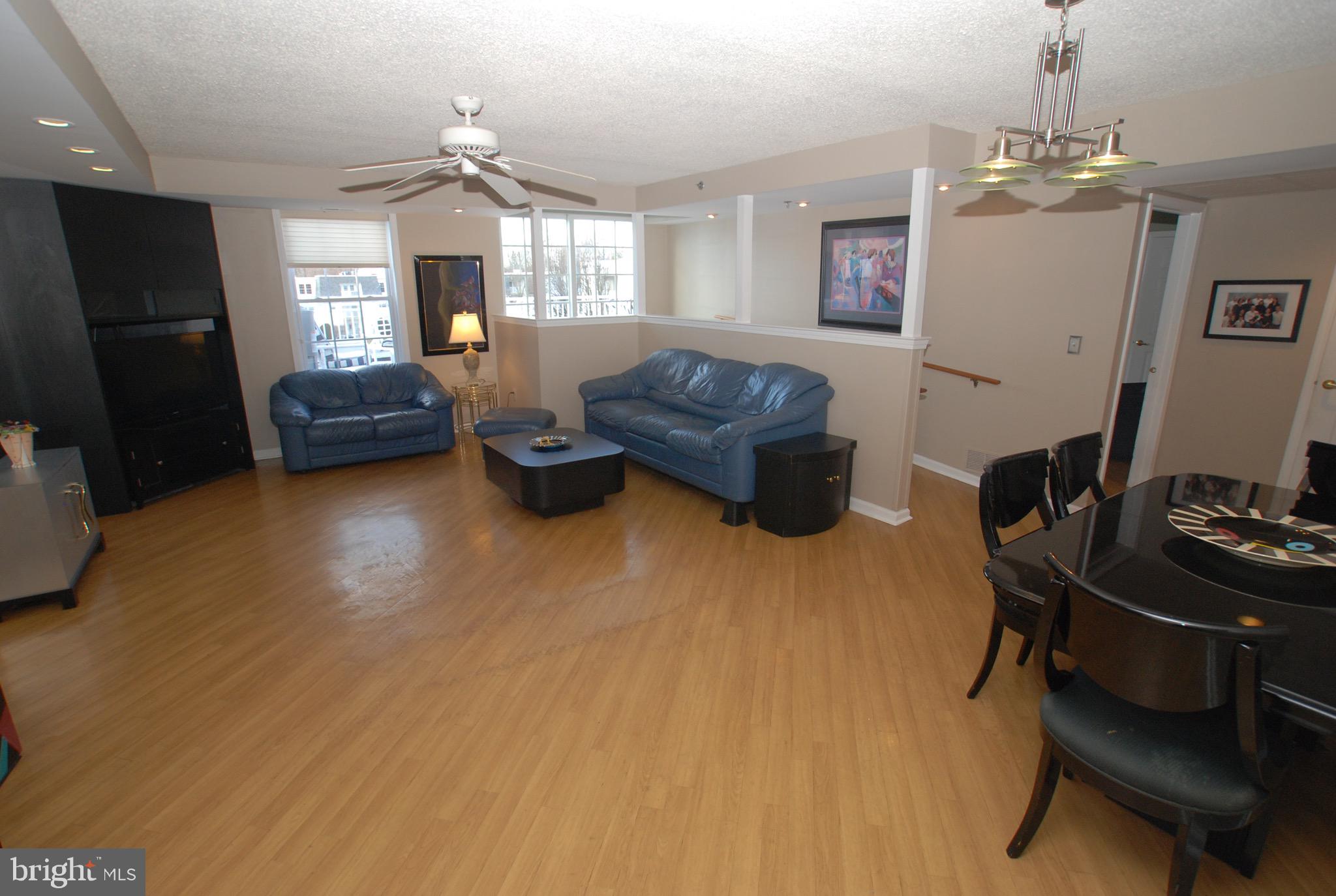 CENTENNIAL STATION - Residential