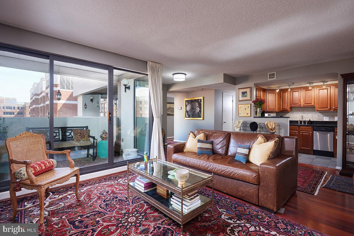 2311 M STREET NW 7O6