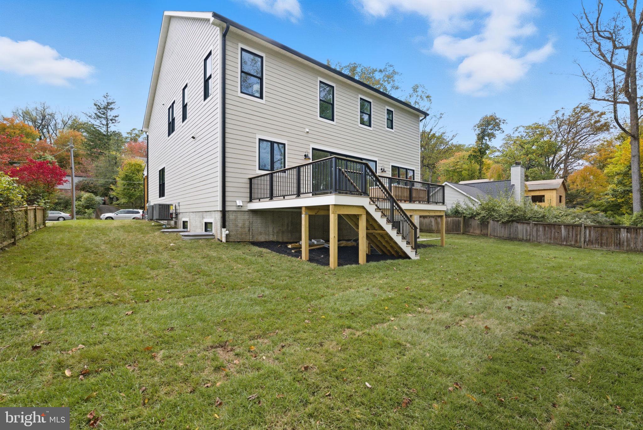 FALLS CHURCH - Residential