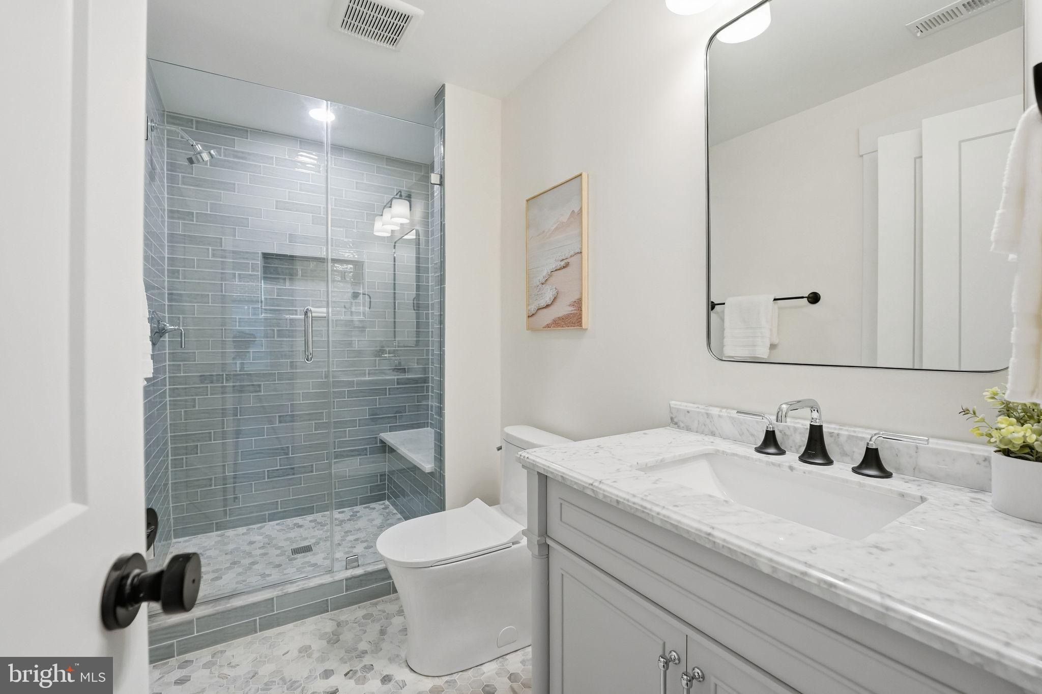 FALLS CHURCH - Residential