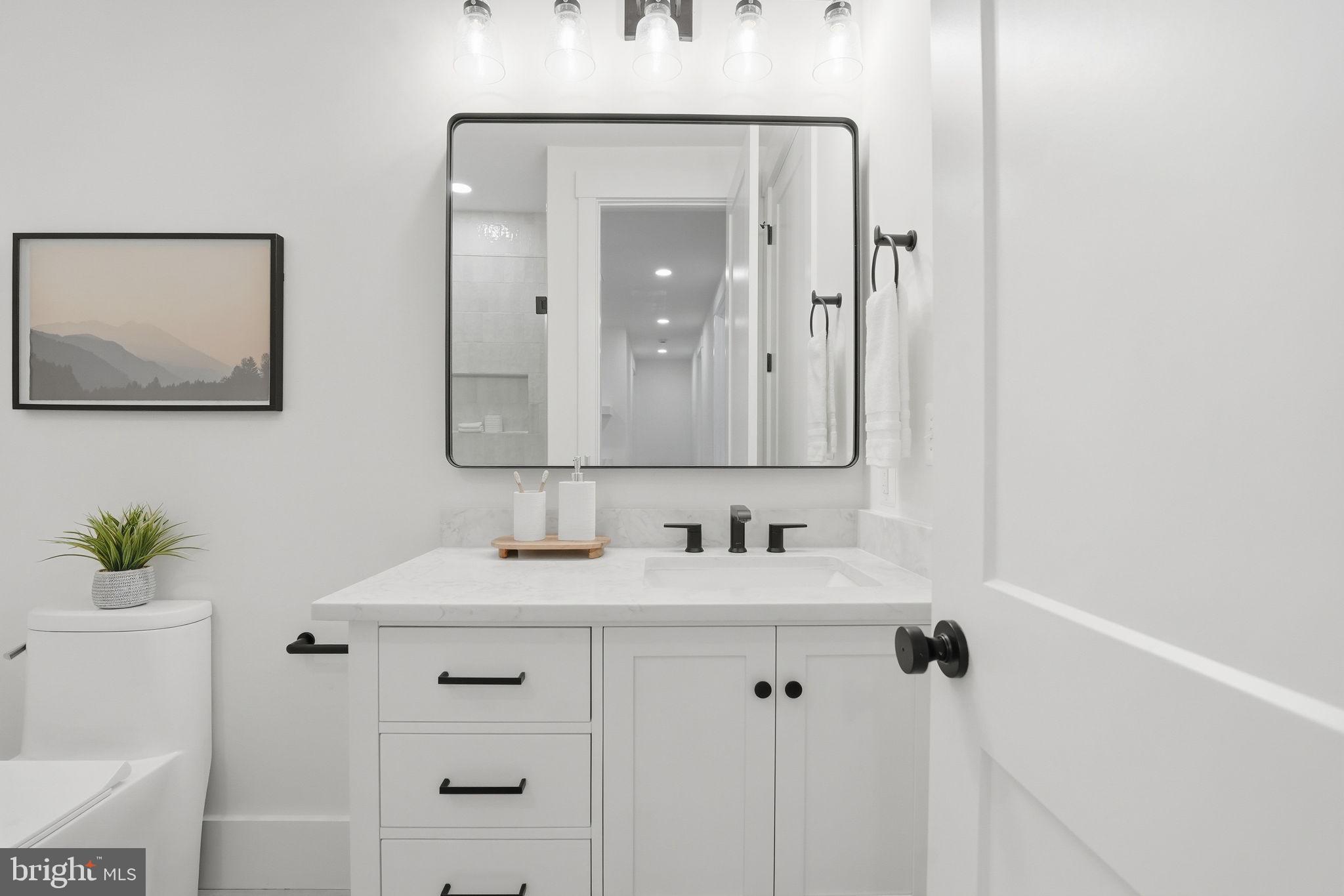 FALLS CHURCH - Residential