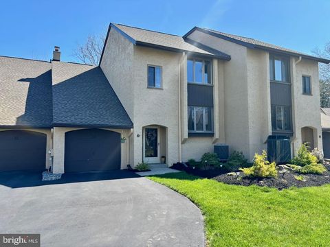 35 GOLF CLUB DRIVE LANGHORNE PA 19047