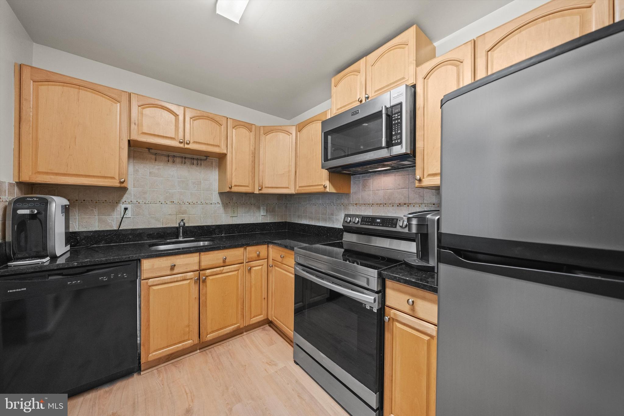 DUFIEF MILL BROOK - Residential