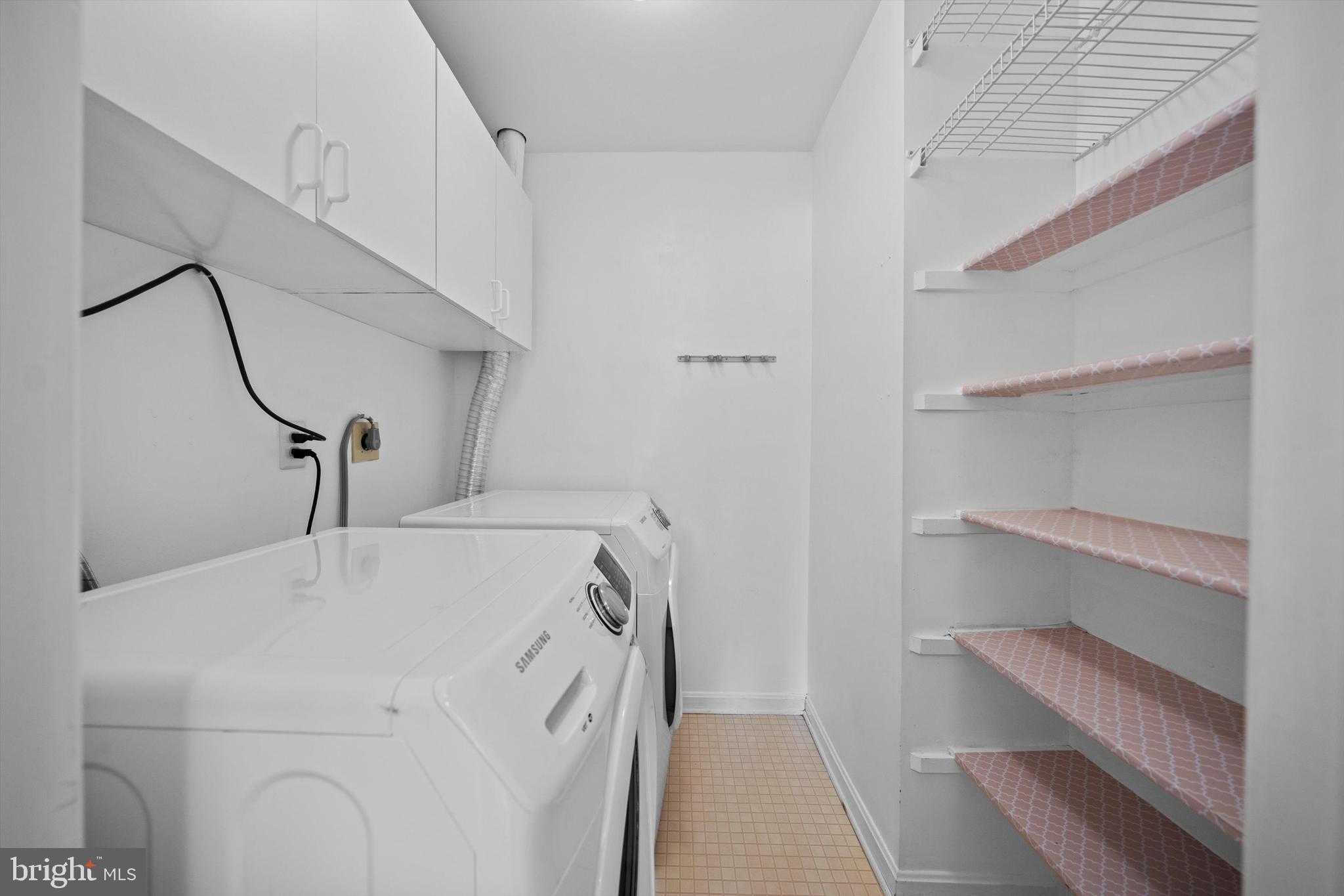 DUFIEF MILL BROOK - Residential