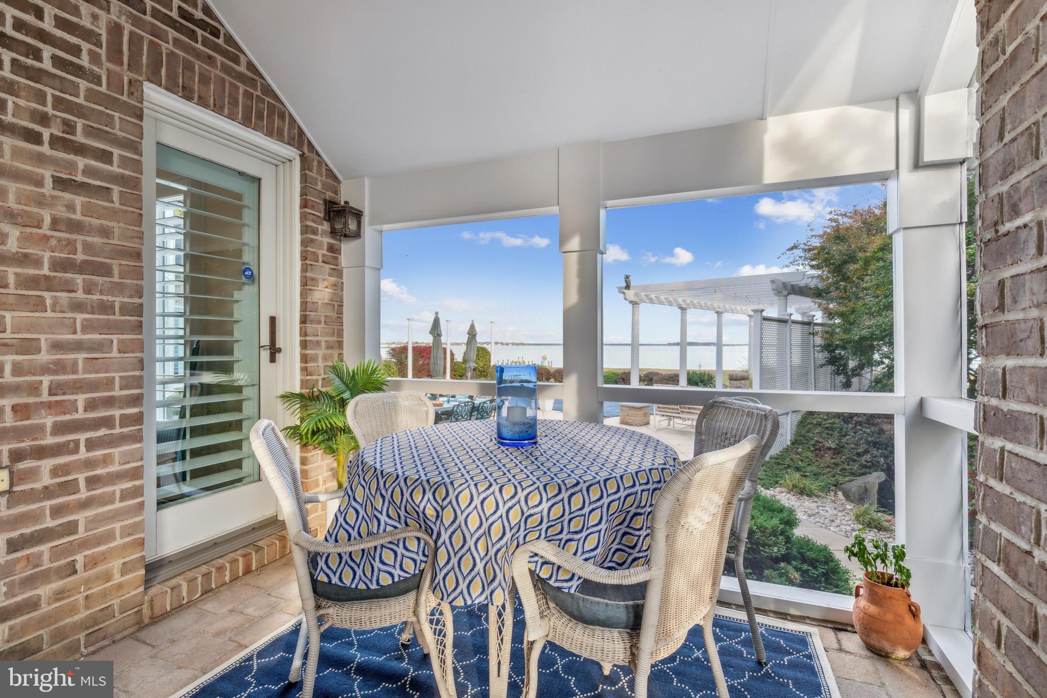 SOUTHWIND - Residential