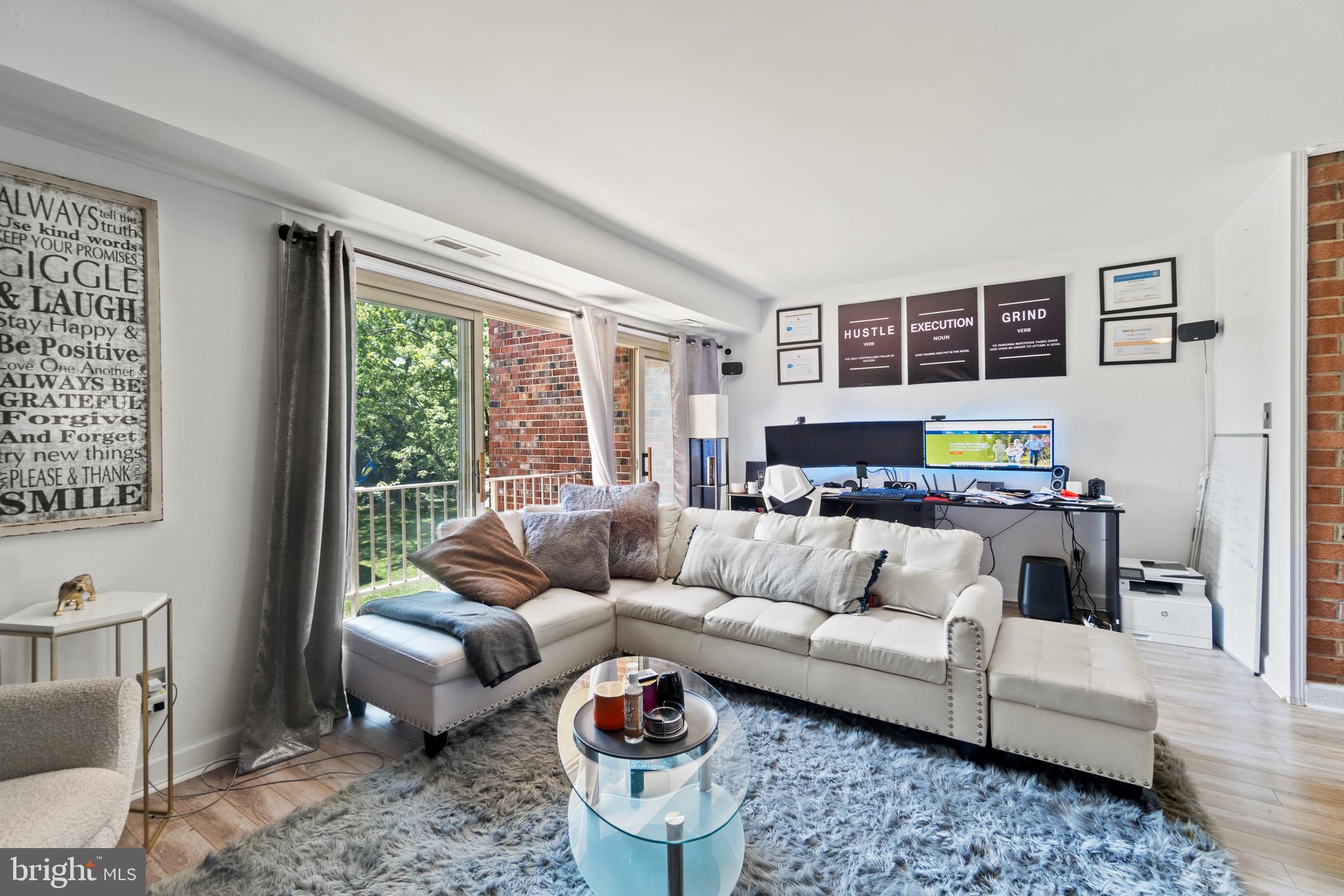 WESTCHESTER PARK - Residential