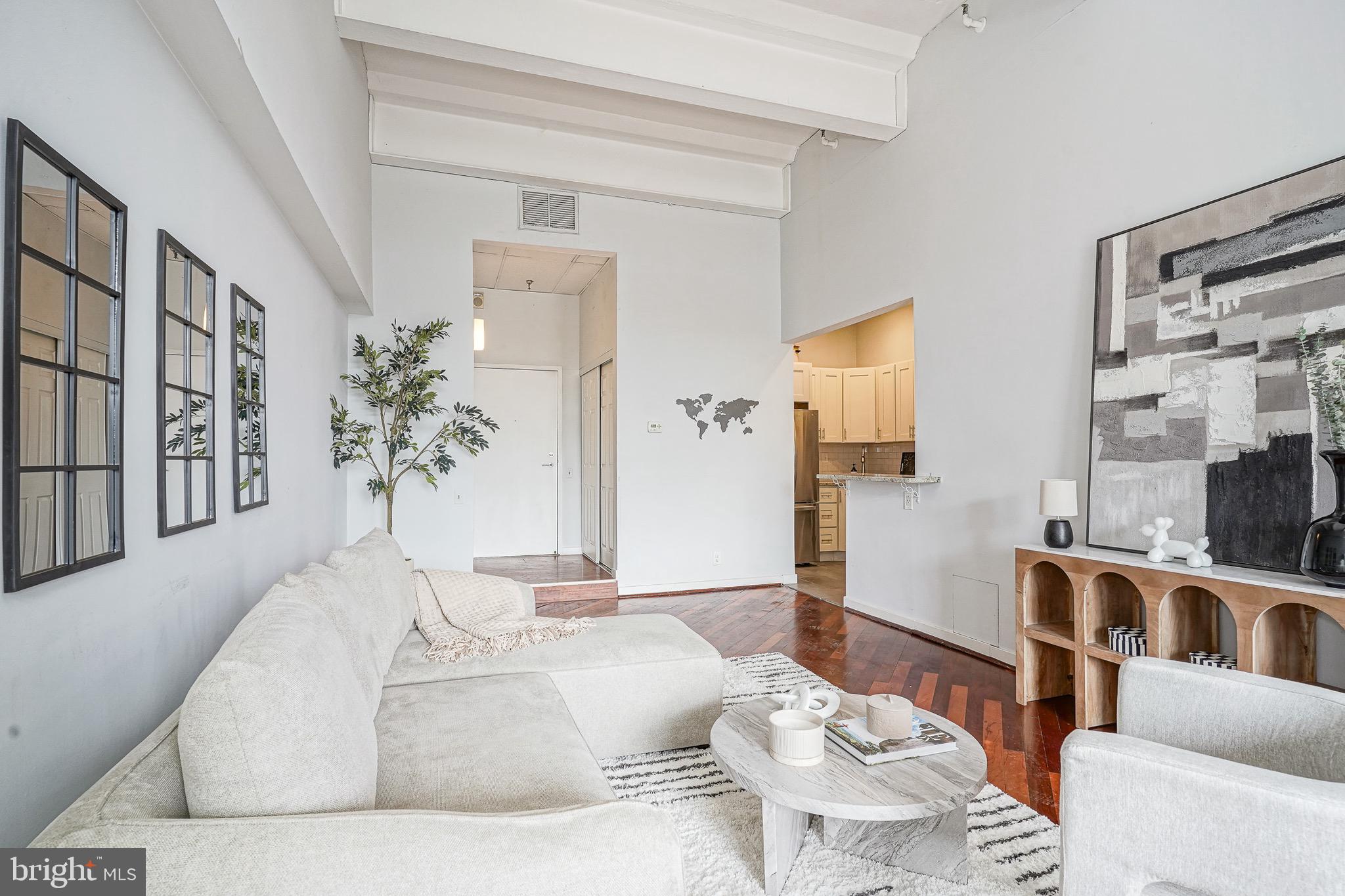 OLD CITY - Residential