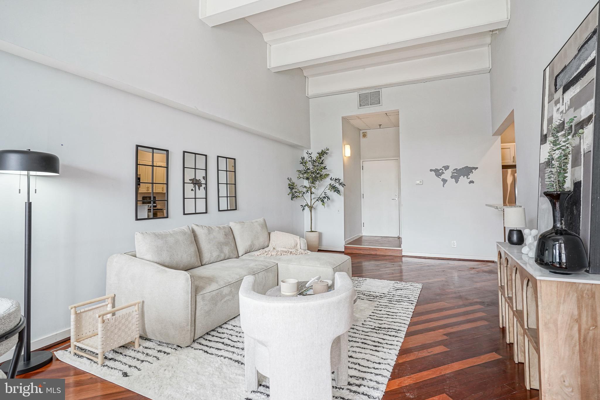 OLD CITY - Residential