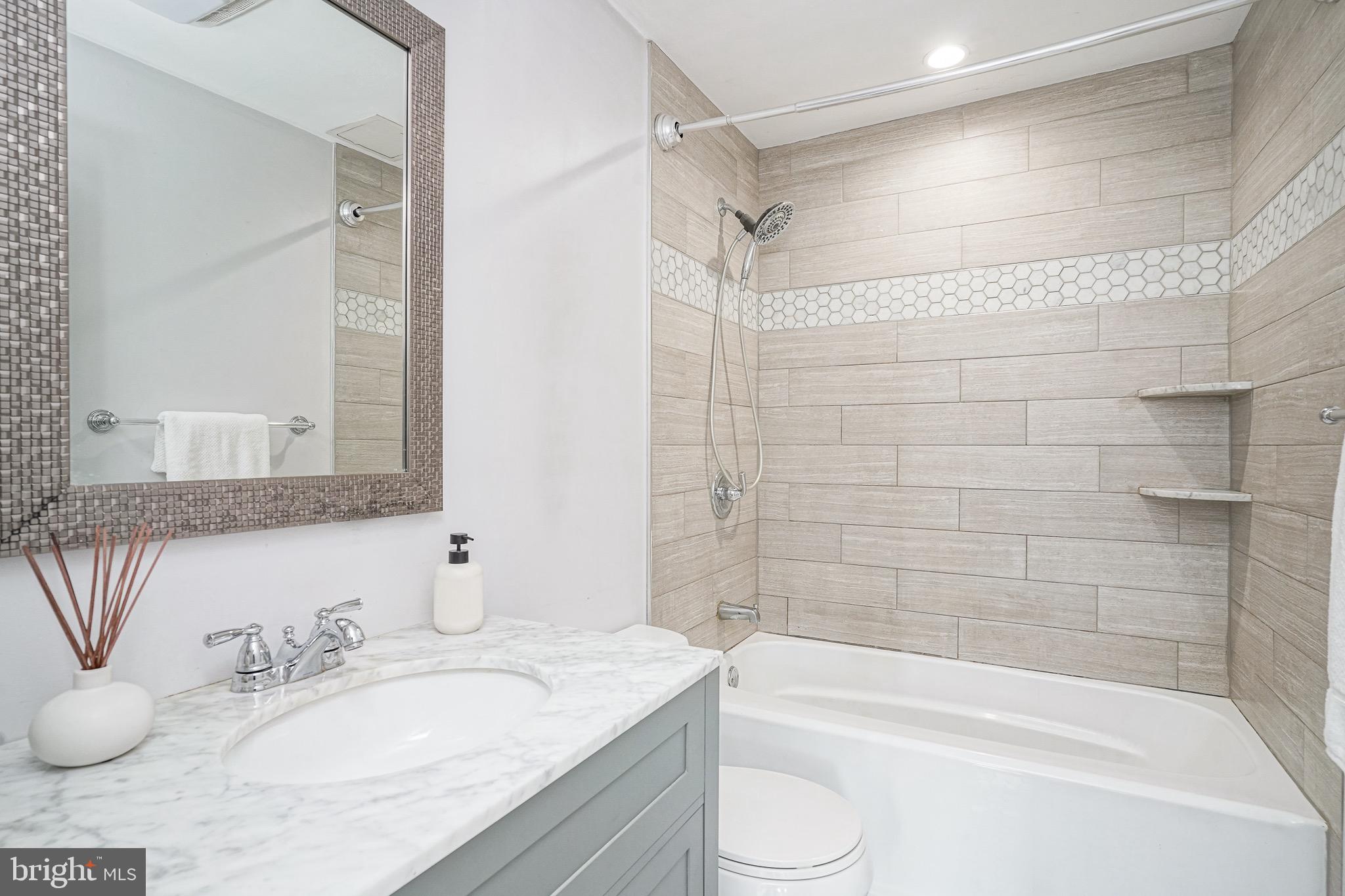 OLD CITY - Residential