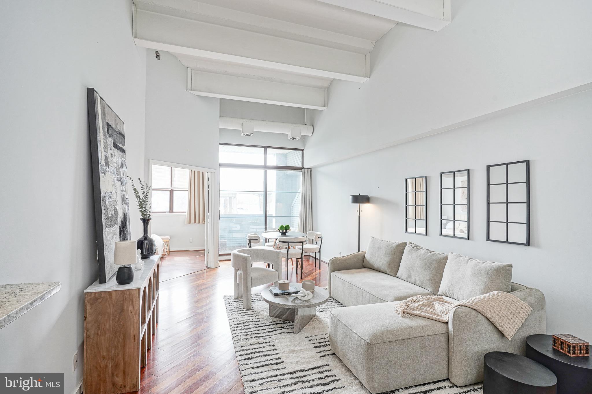 OLD CITY - Residential