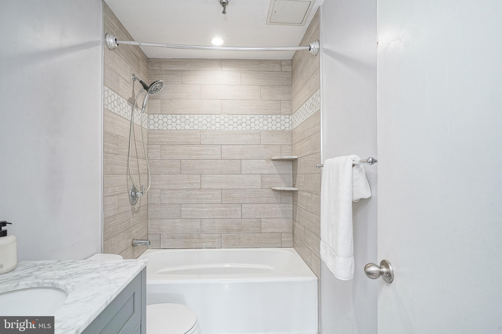 OLD CITY - Residential