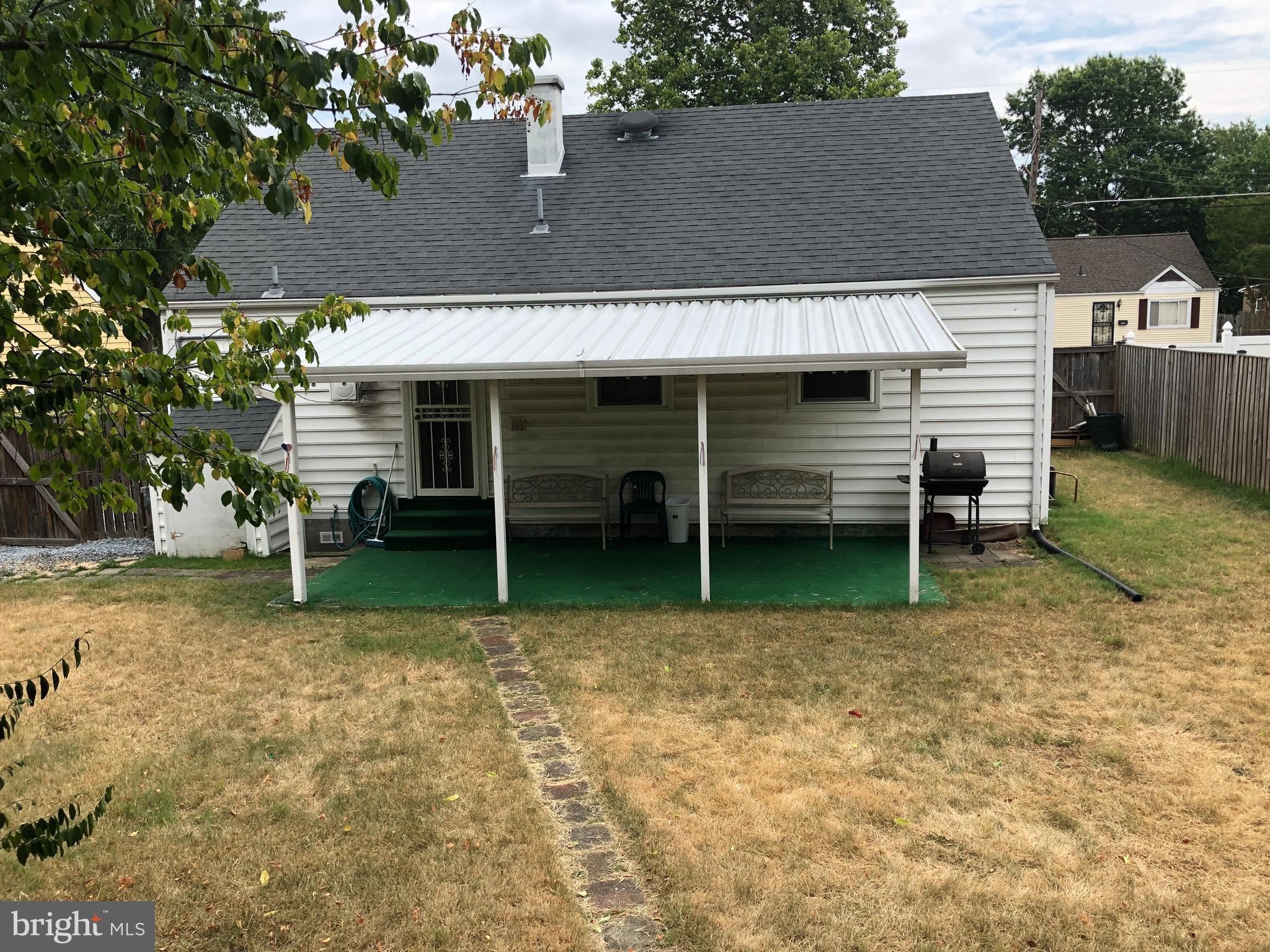 NORTH FORESTVILLE - Residential