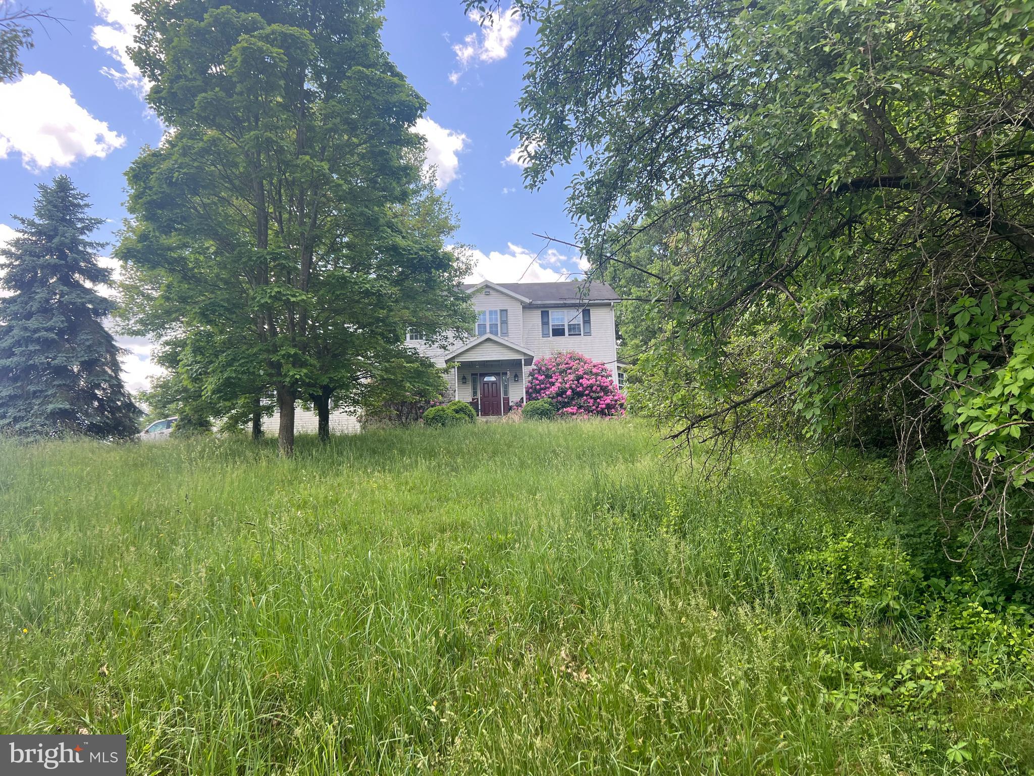 HICKORY CORNER - Residential