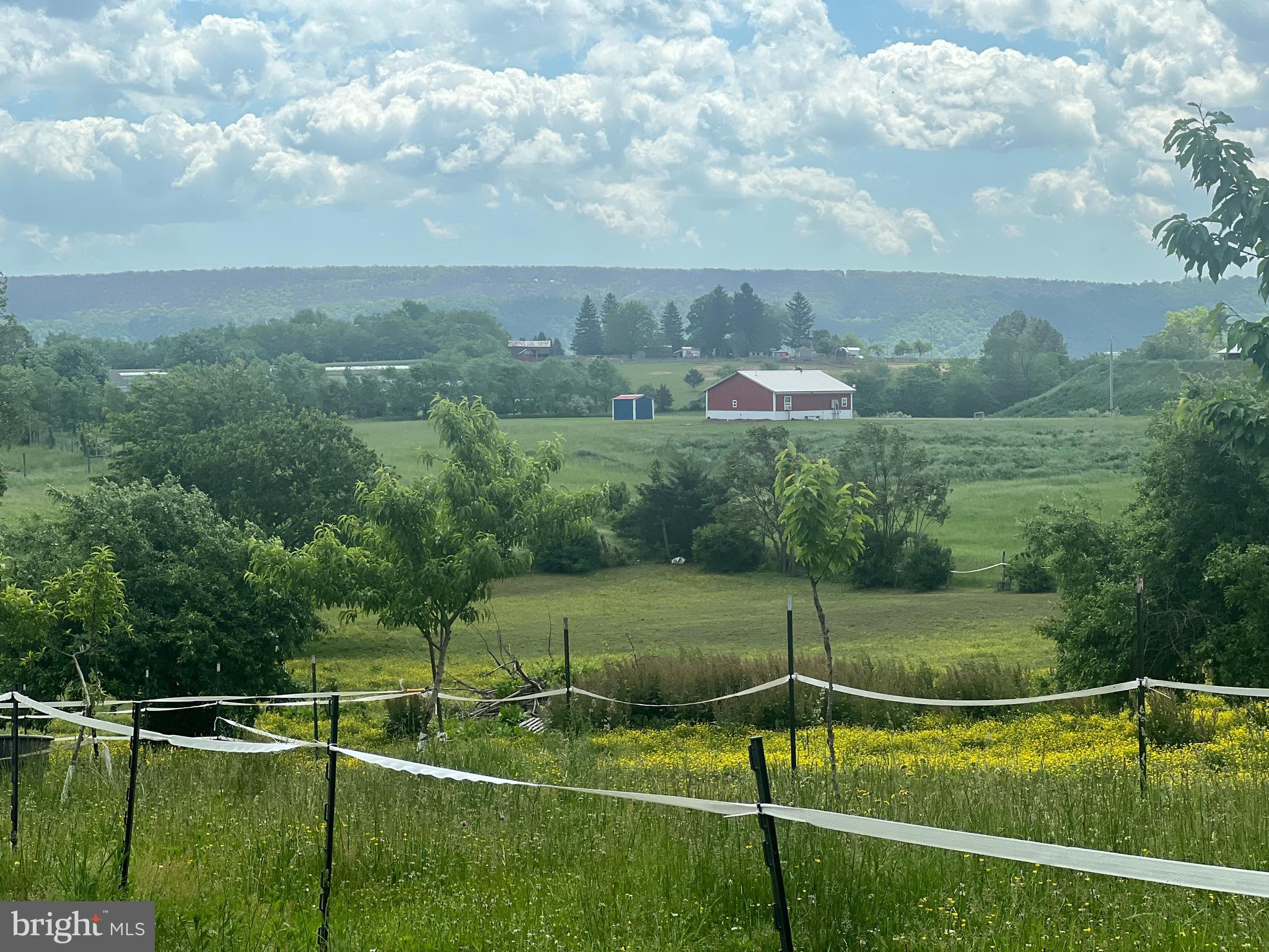 HICKORY CORNER - Residential