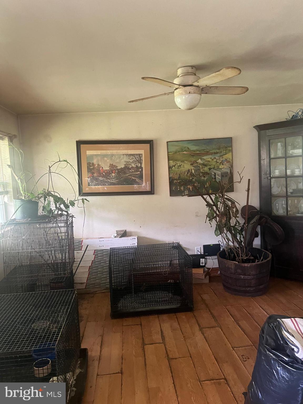 HICKORY CORNER - Residential