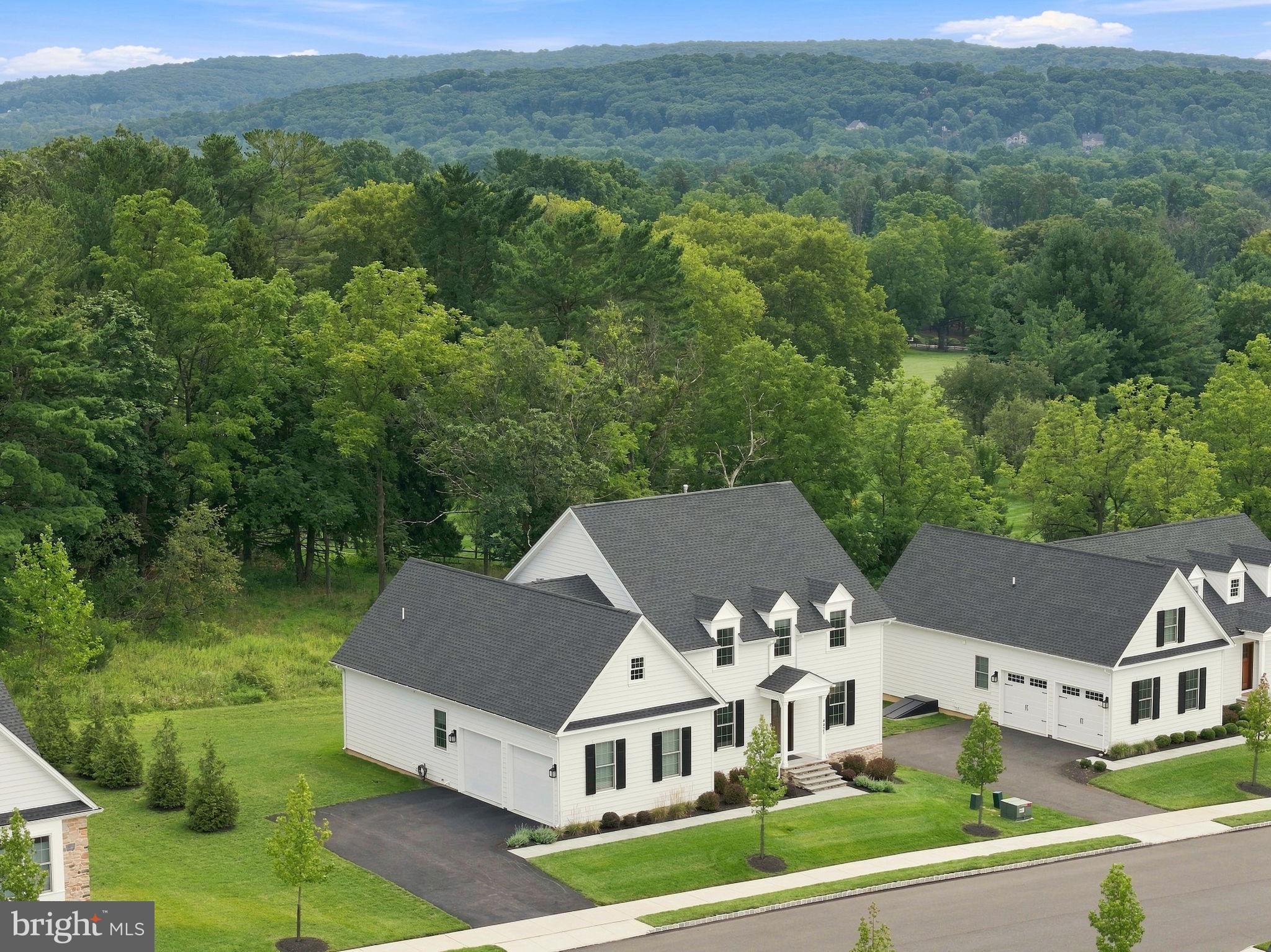 4421 STONEBRIDGE DRIVE