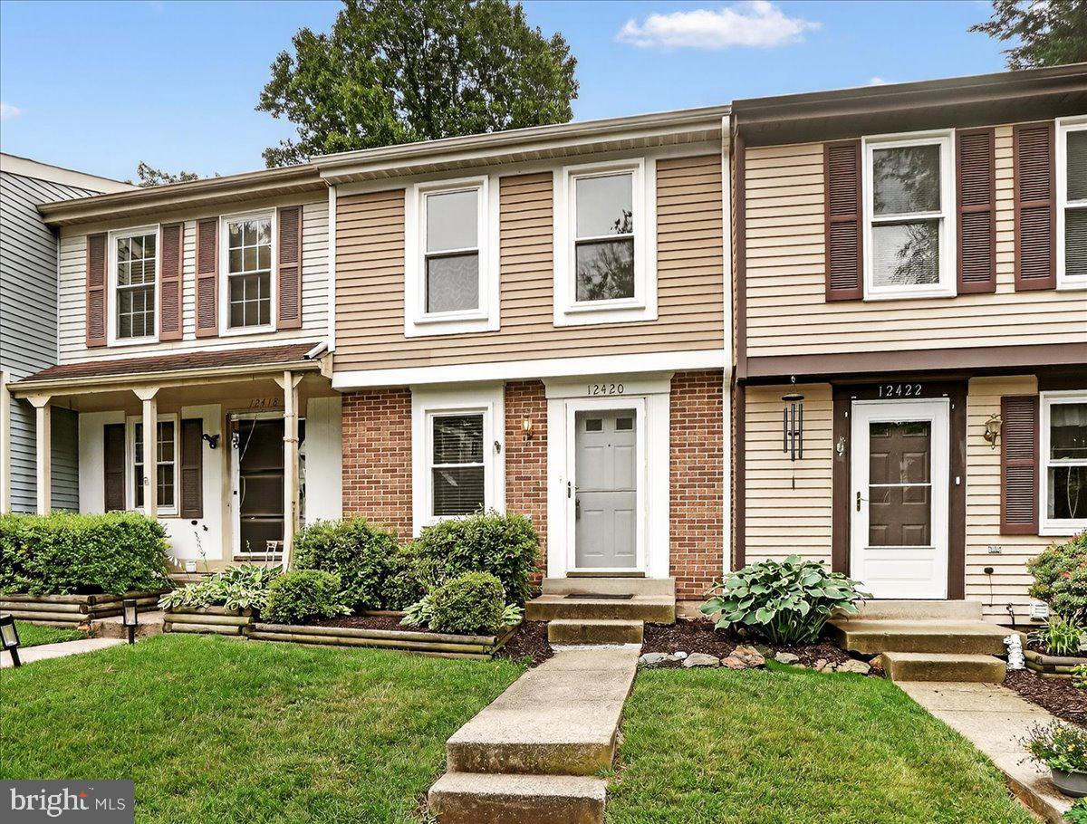 GUNNERS LAKE VILLAGE - Residential